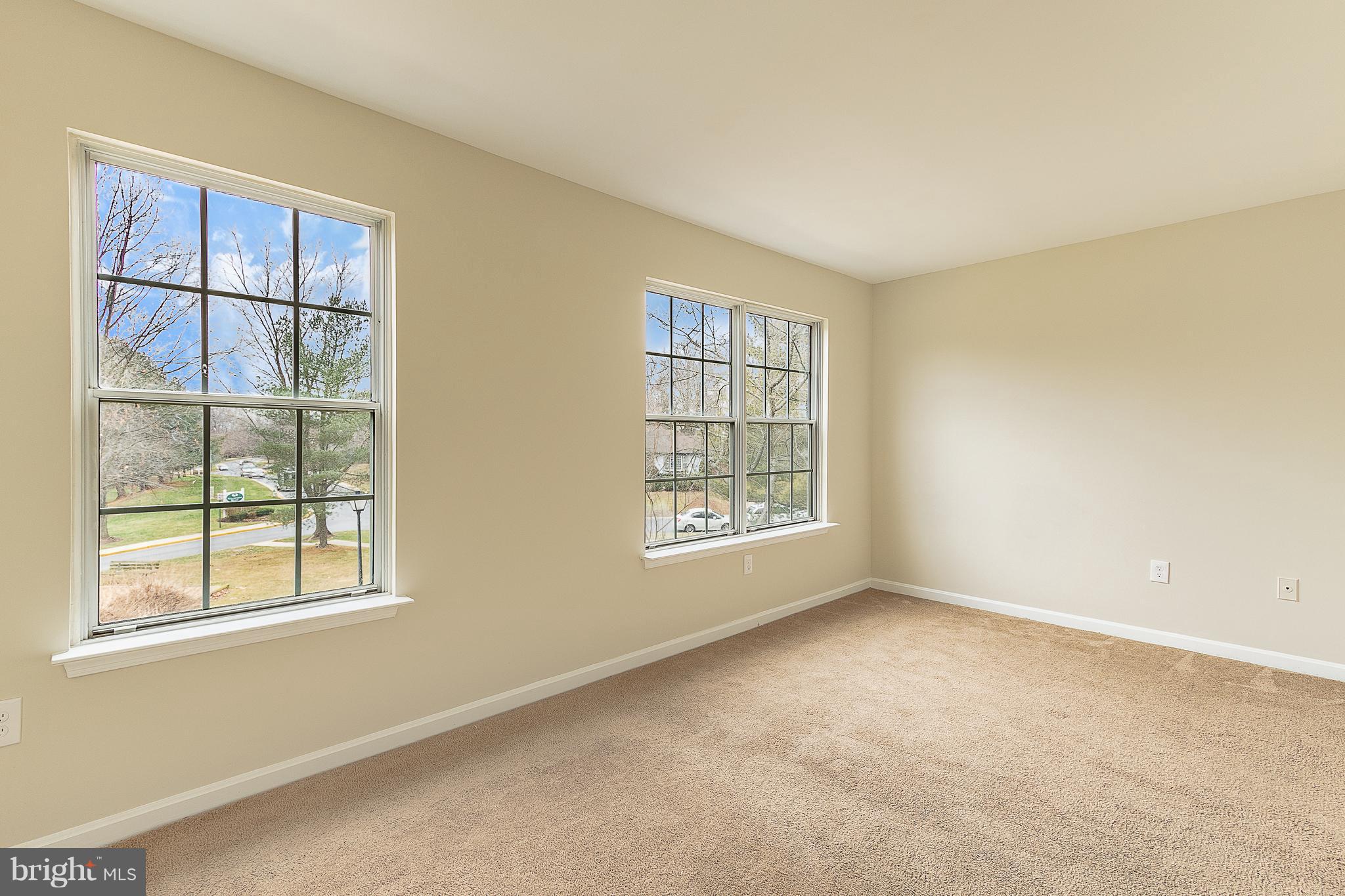 WILLOW COVE MANORS - Residential