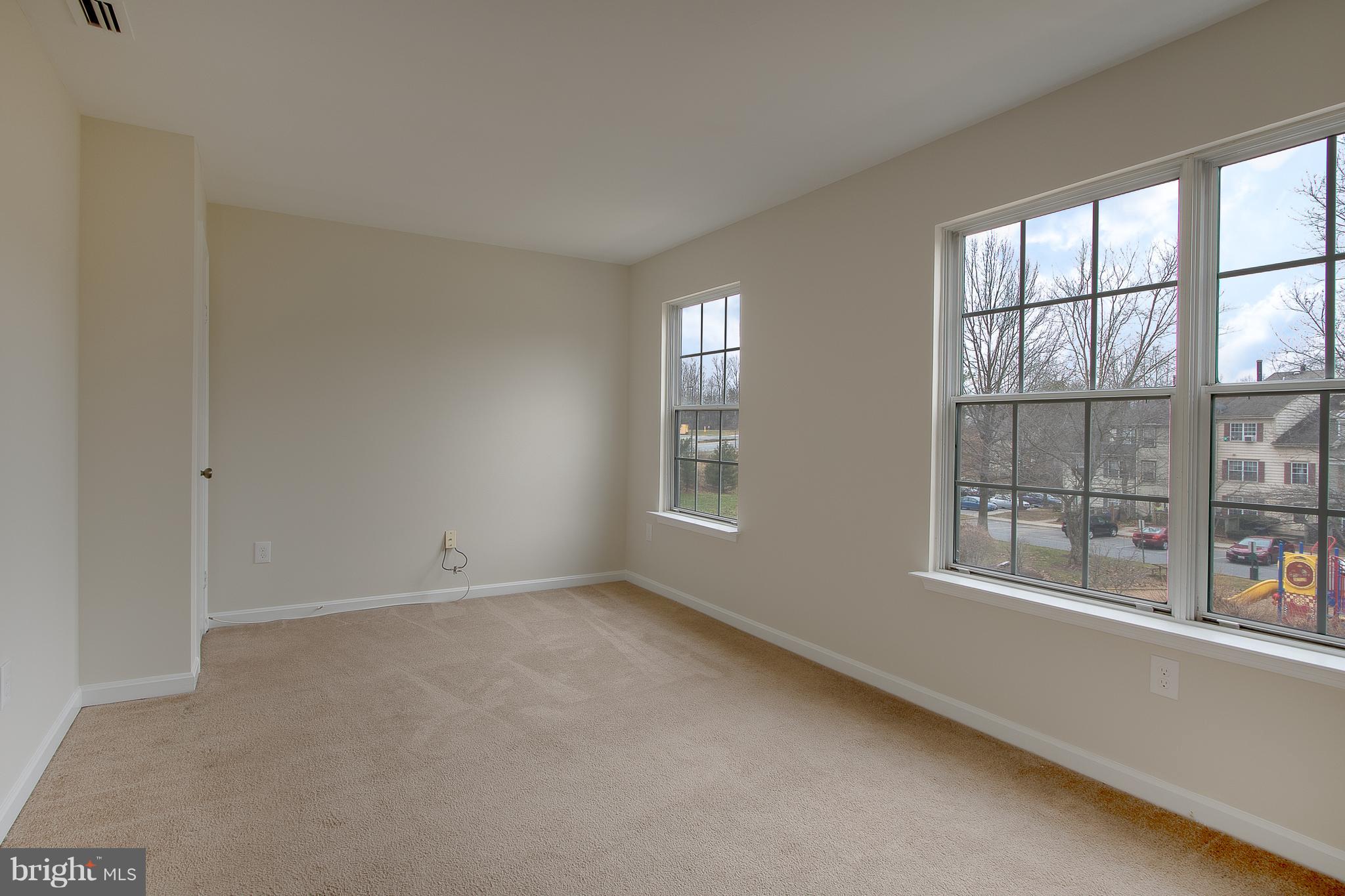 WILLOW COVE MANORS - Residential