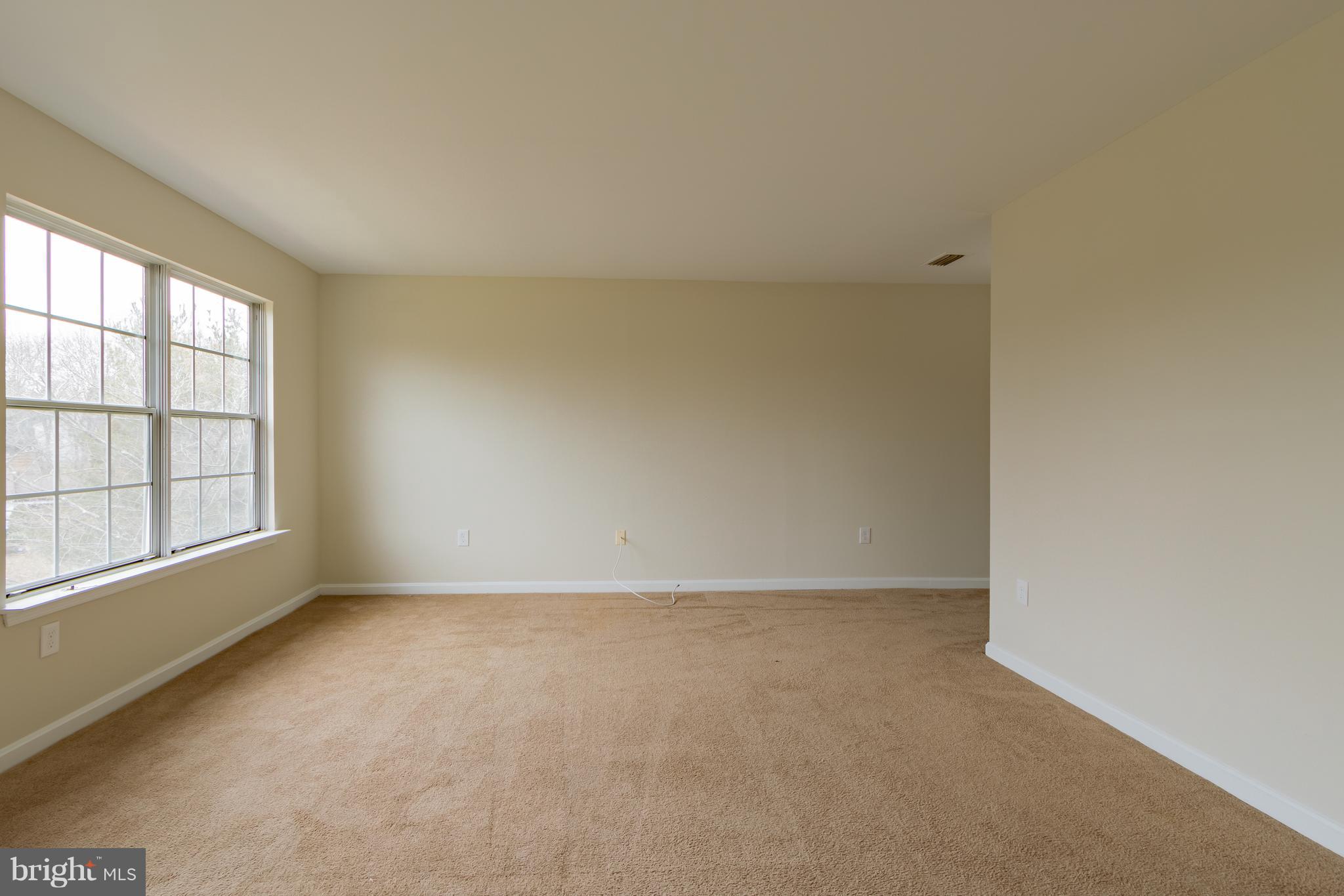 WILLOW COVE MANORS - Residential