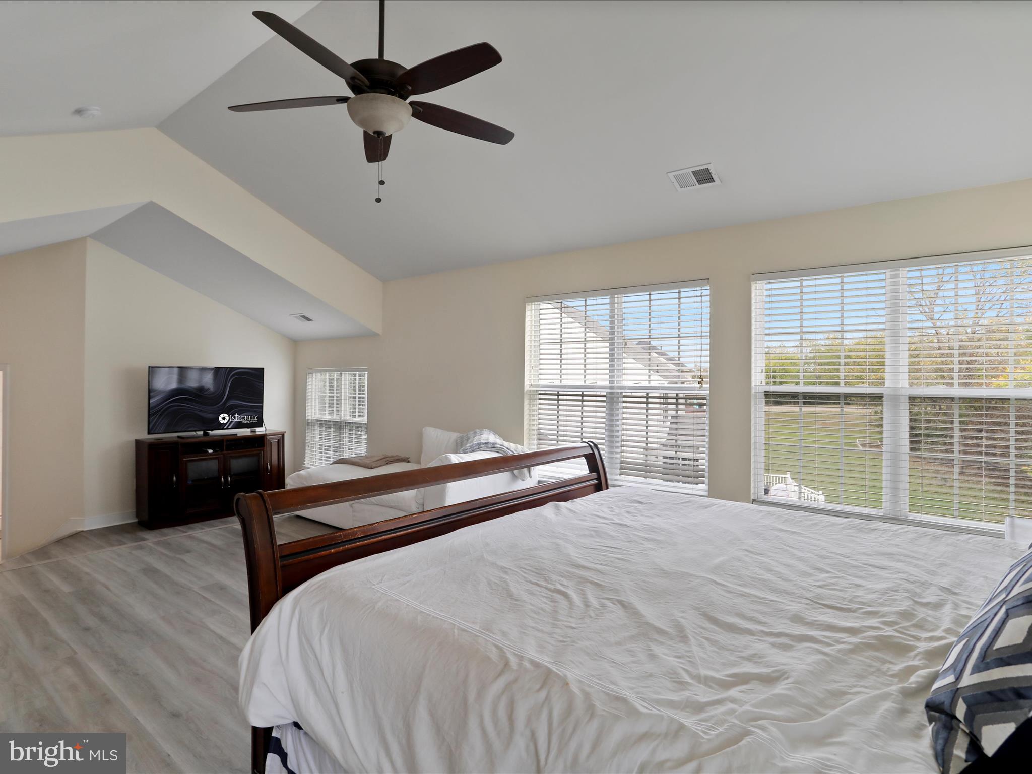 HAGERS CROSSING - Residential