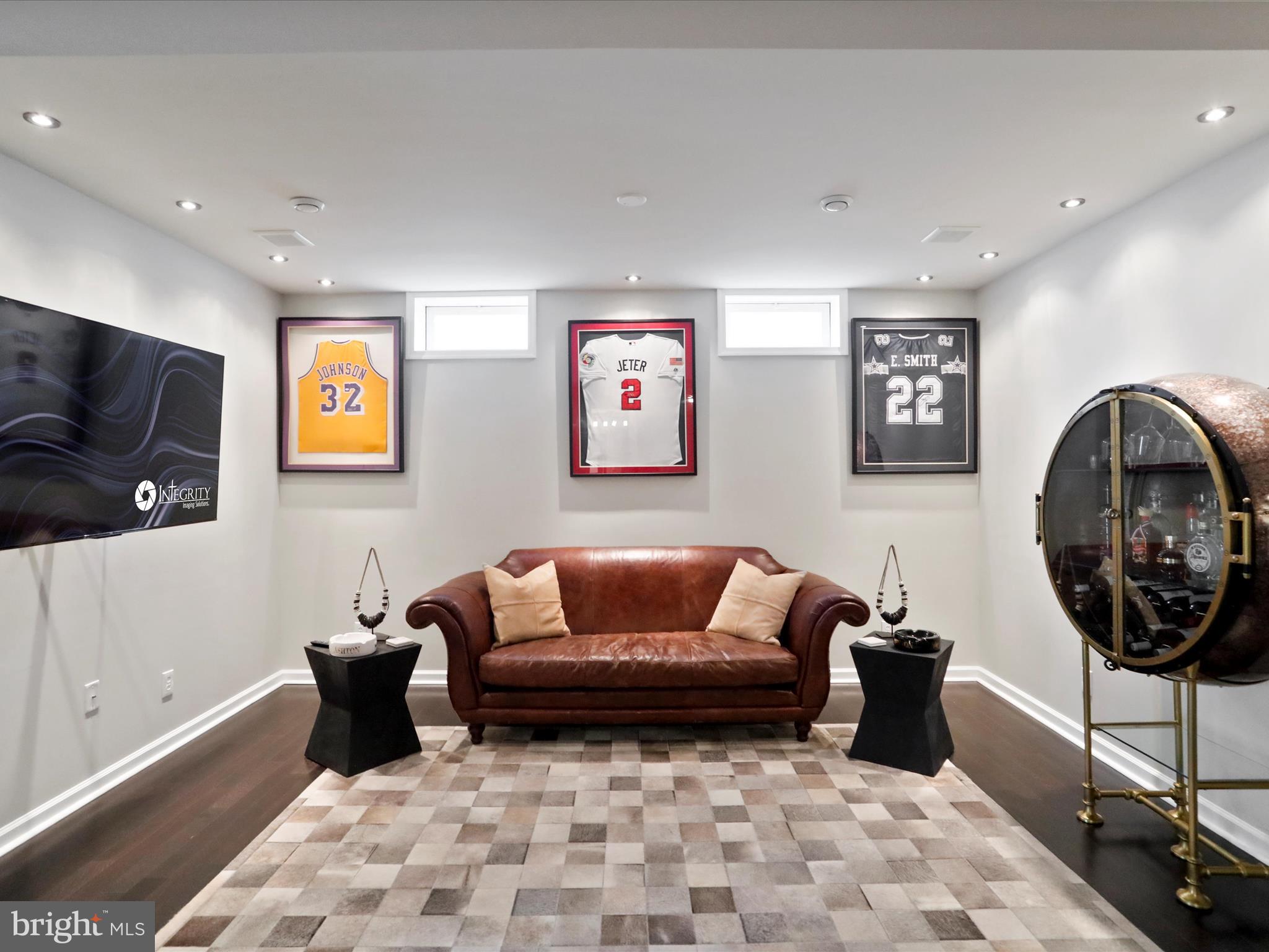 HAGERS CROSSING - Residential