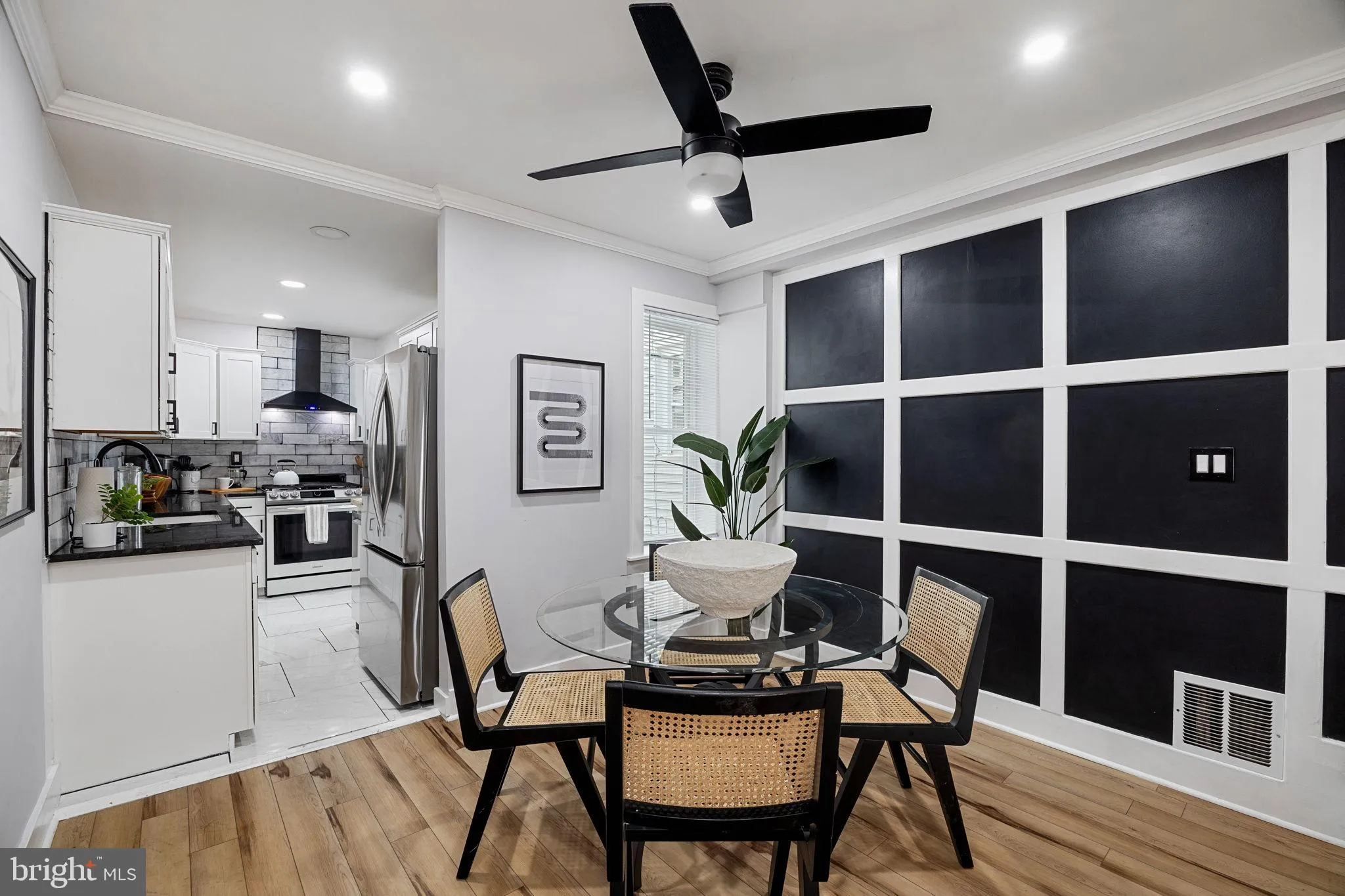 Philadelphia, Pennsylvania 19125, United States, 3 Bedrooms Bedrooms, ,2 BathroomsBathrooms,Residential,Active,215948