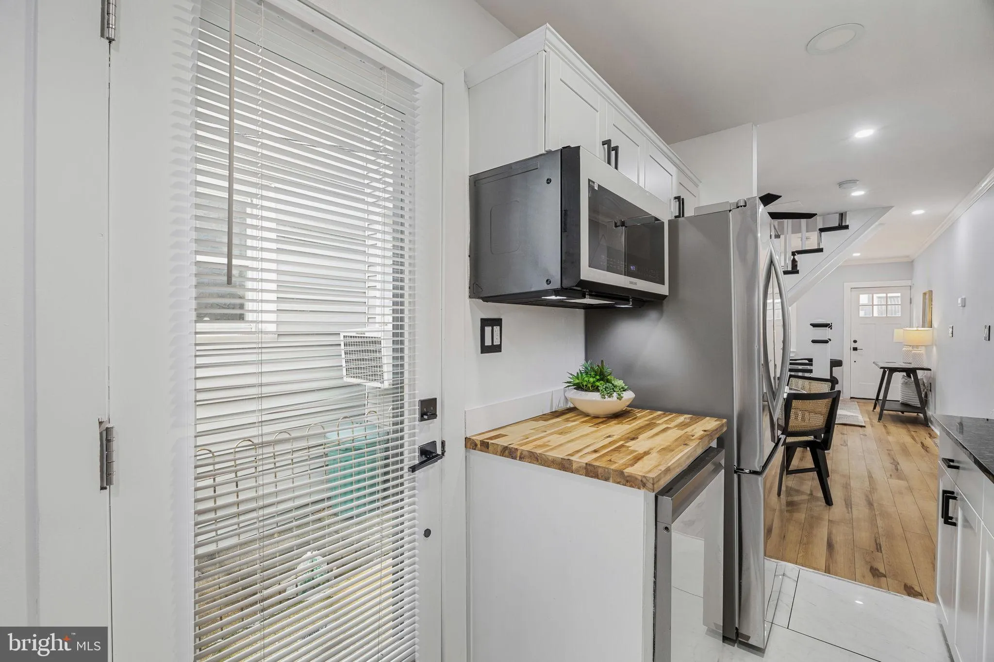 Philadelphia, Pennsylvania 19125, United States, 3 Bedrooms Bedrooms, ,2 BathroomsBathrooms,Residential,Active,215948