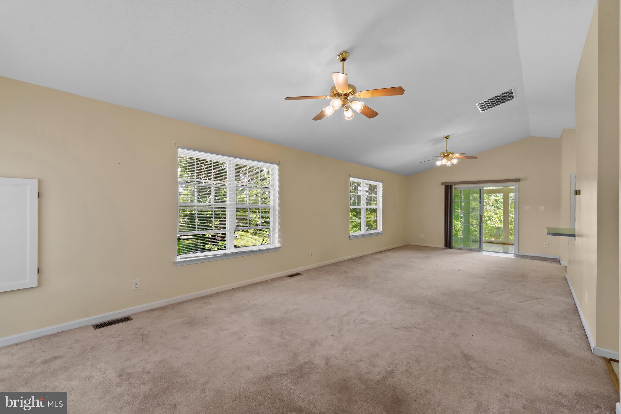 COBB ISLAND - Residential