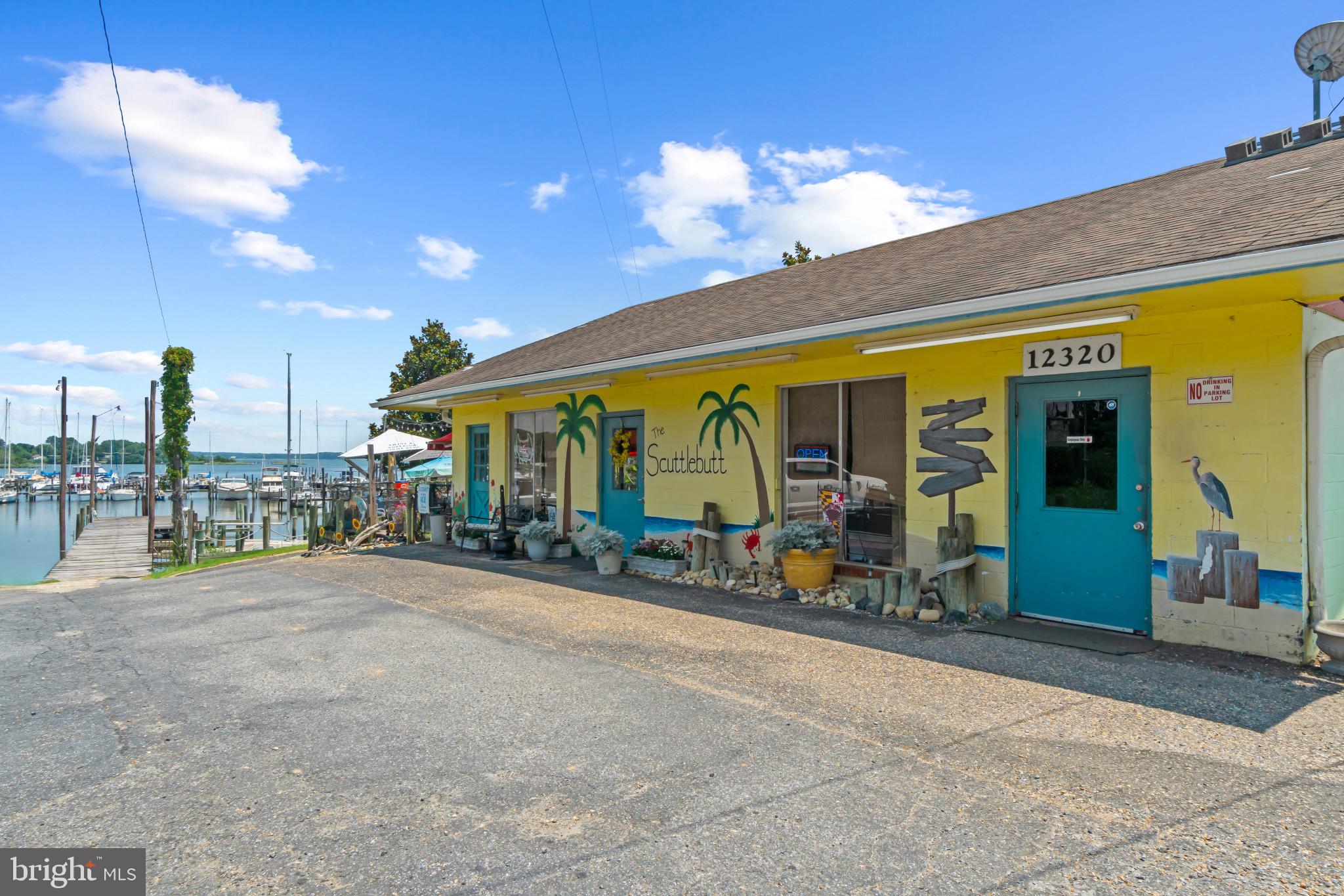 COBB ISLAND - Residential