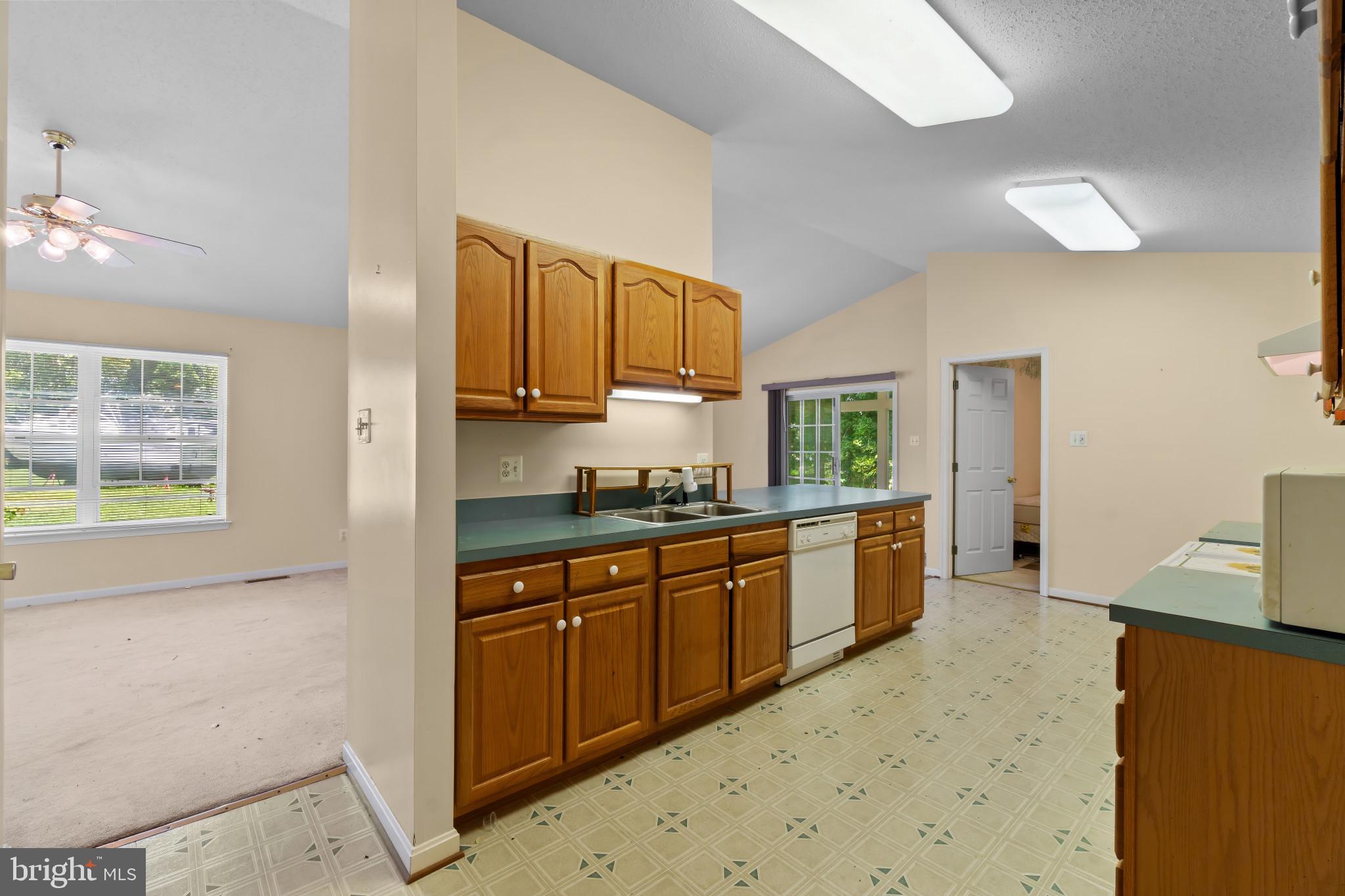 COBB ISLAND - Residential