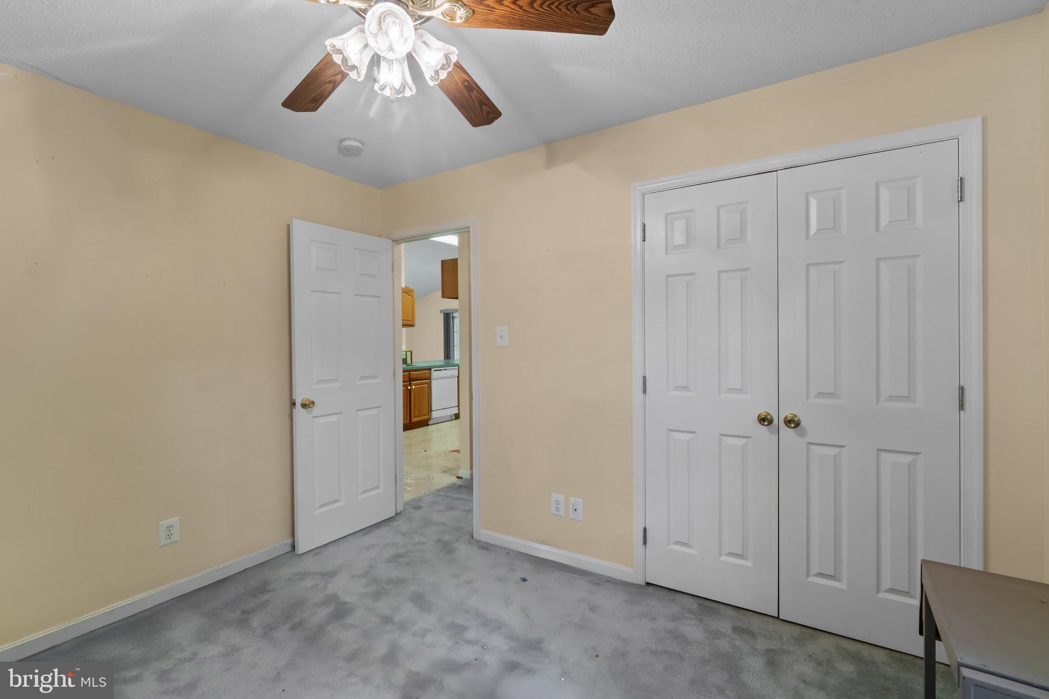 COBB ISLAND - Residential