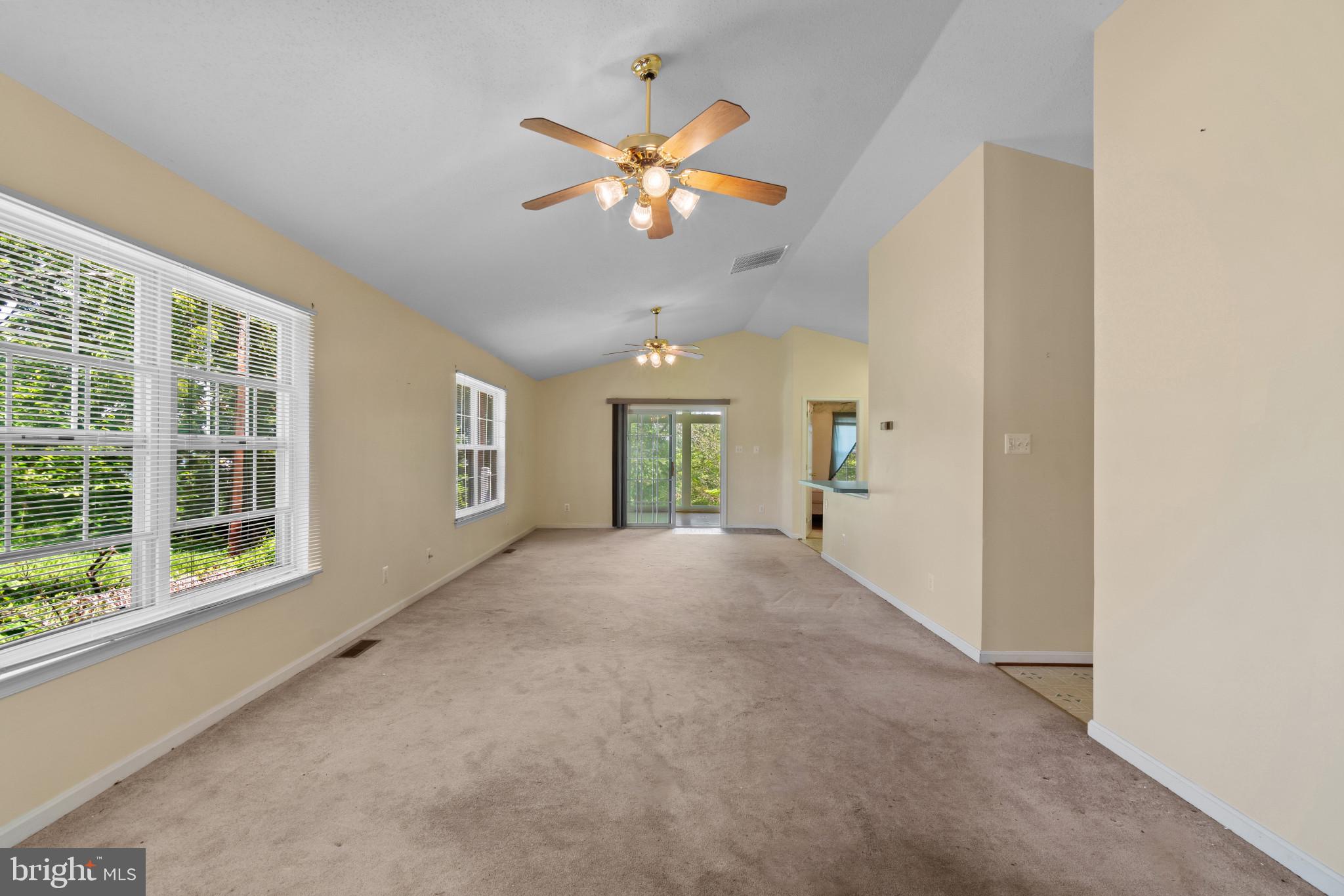 COBB ISLAND - Residential