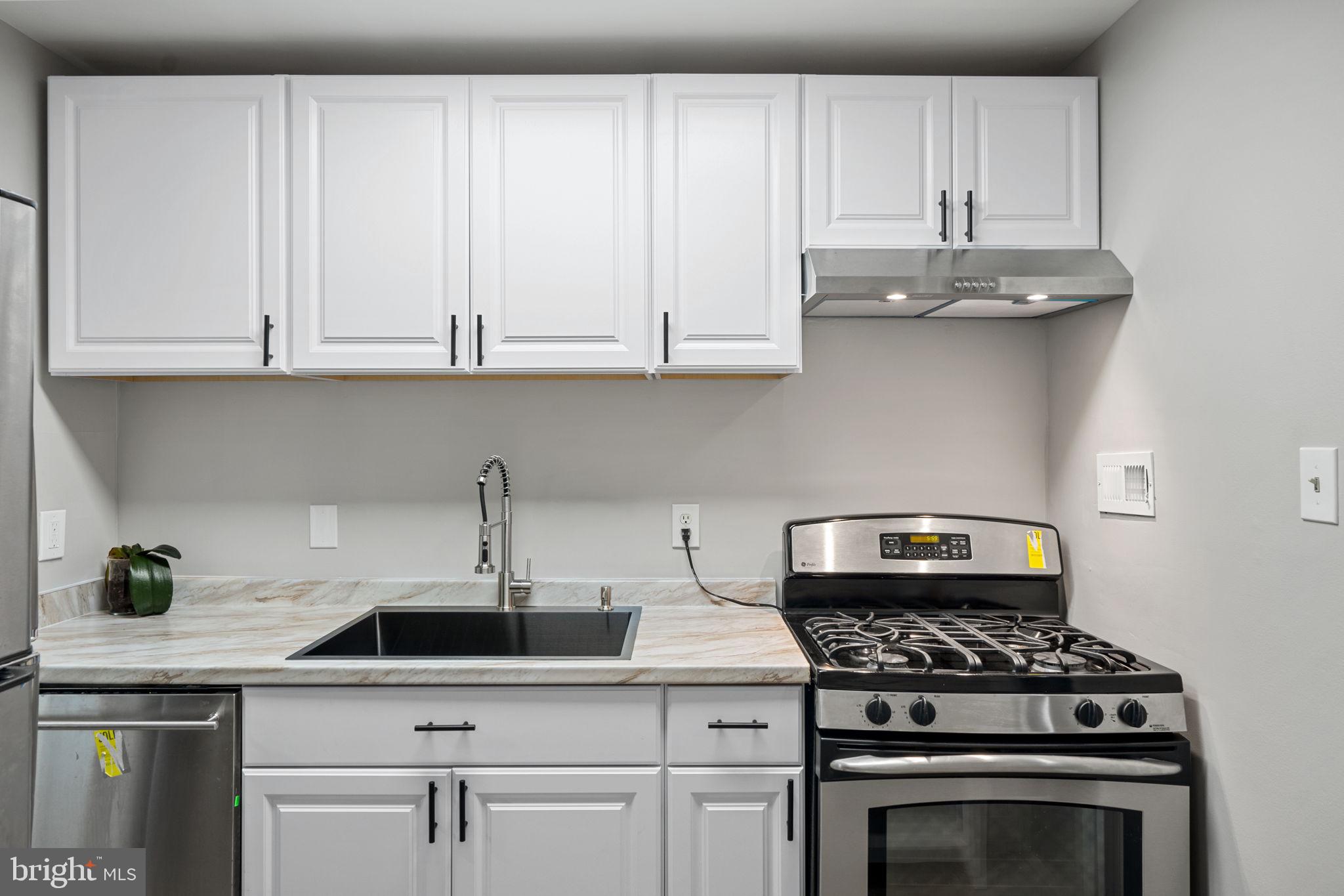 HOLLY HILL CONDOMINIUMS - Residential