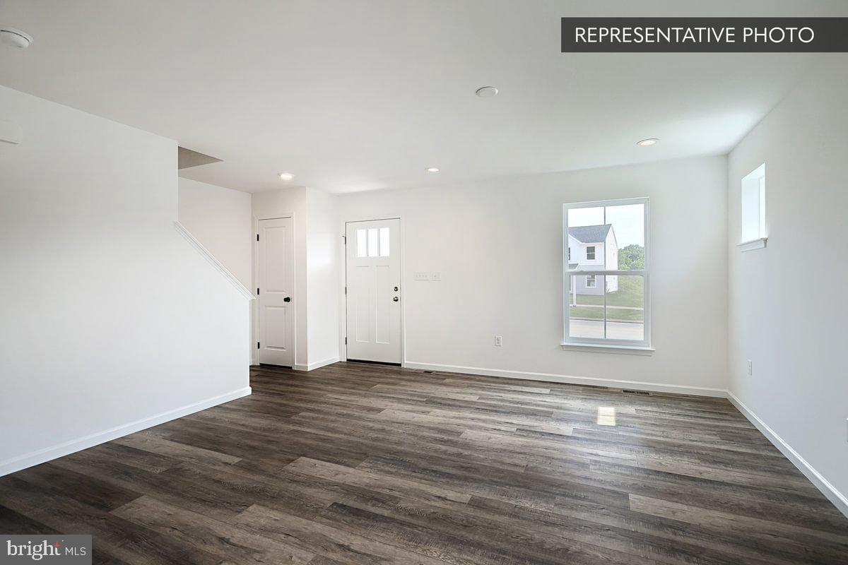 HILLS AT VALLEY VIEW - Residential