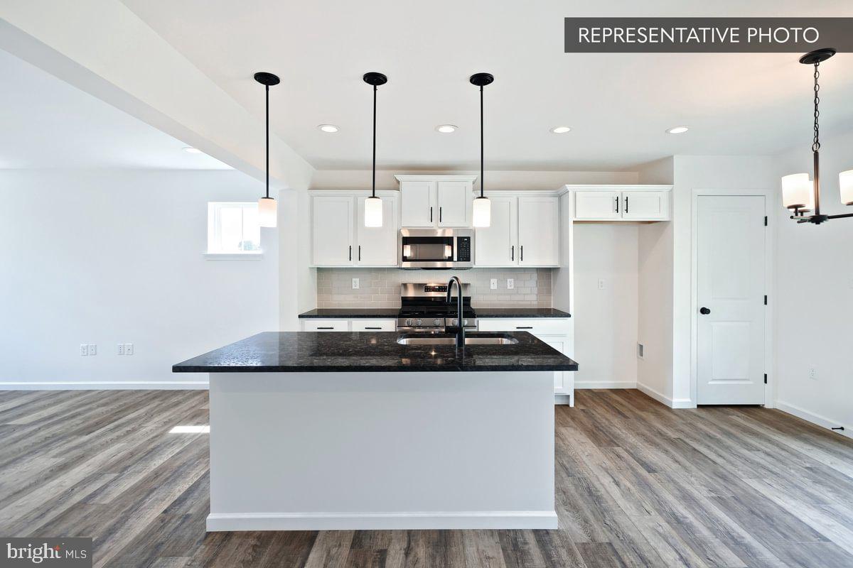 HILLS AT VALLEY VIEW - Residential