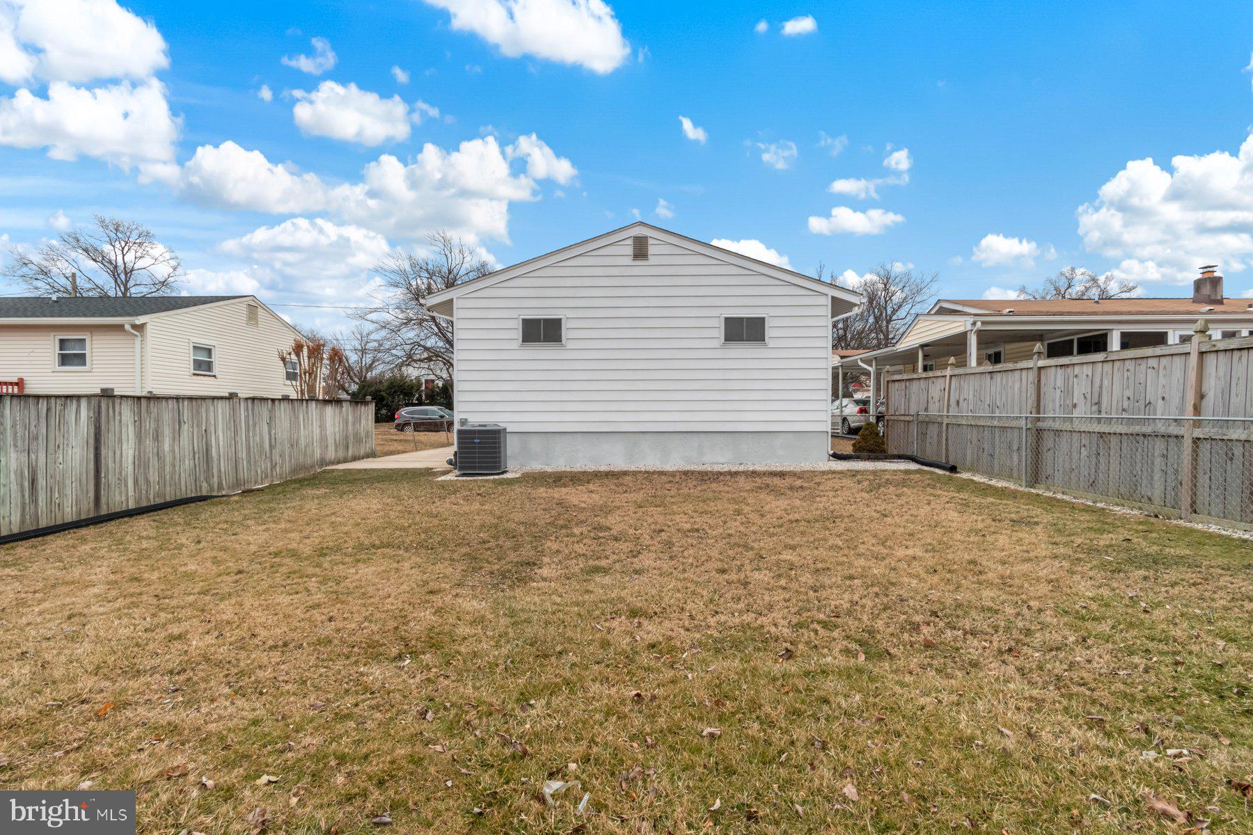 CATONSVILLE MANOR - Residential