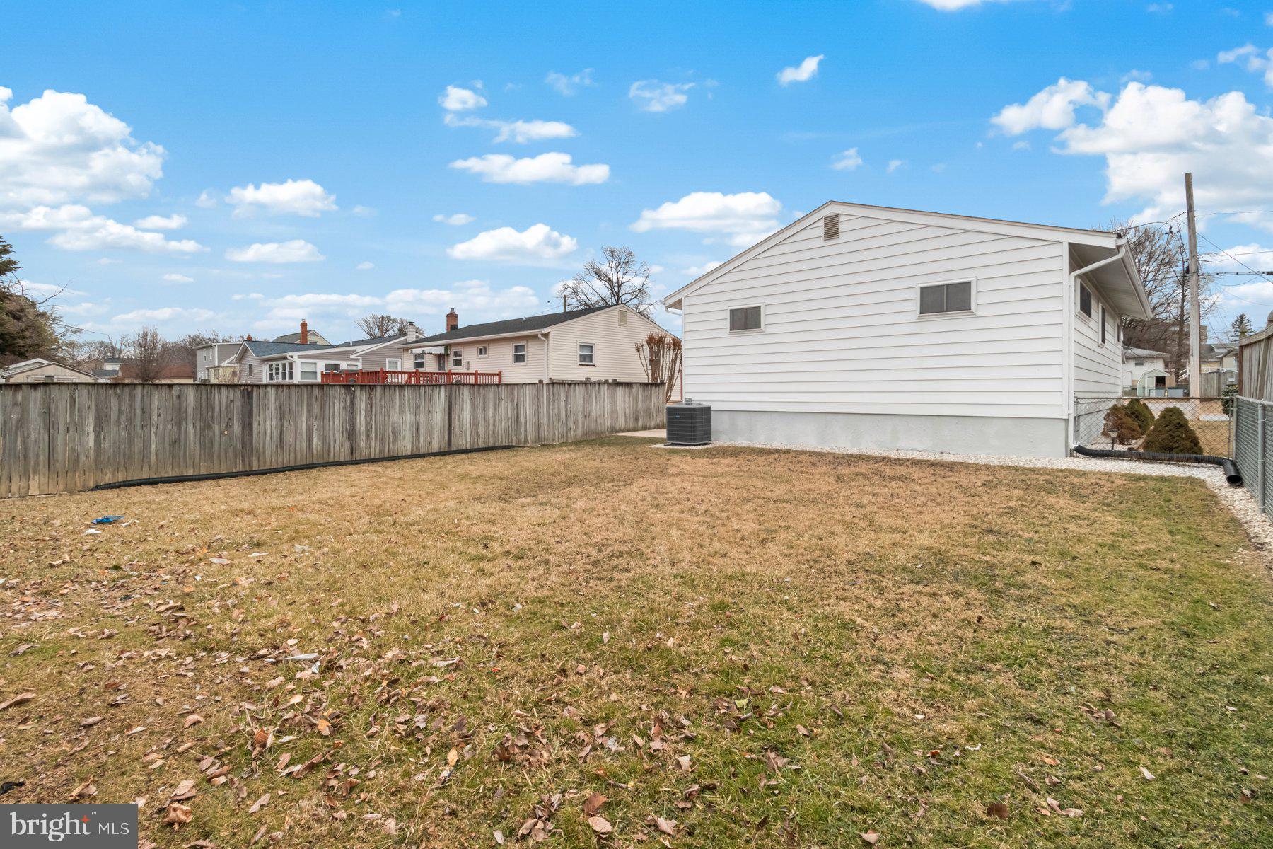 CATONSVILLE MANOR - Residential