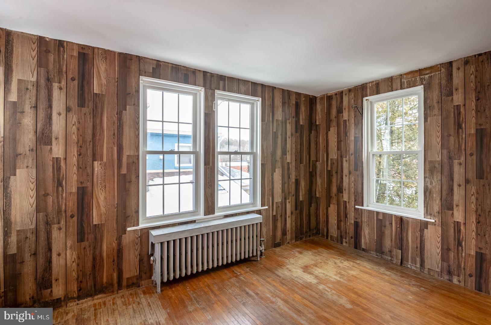 MOHNTON LAWN - Residential