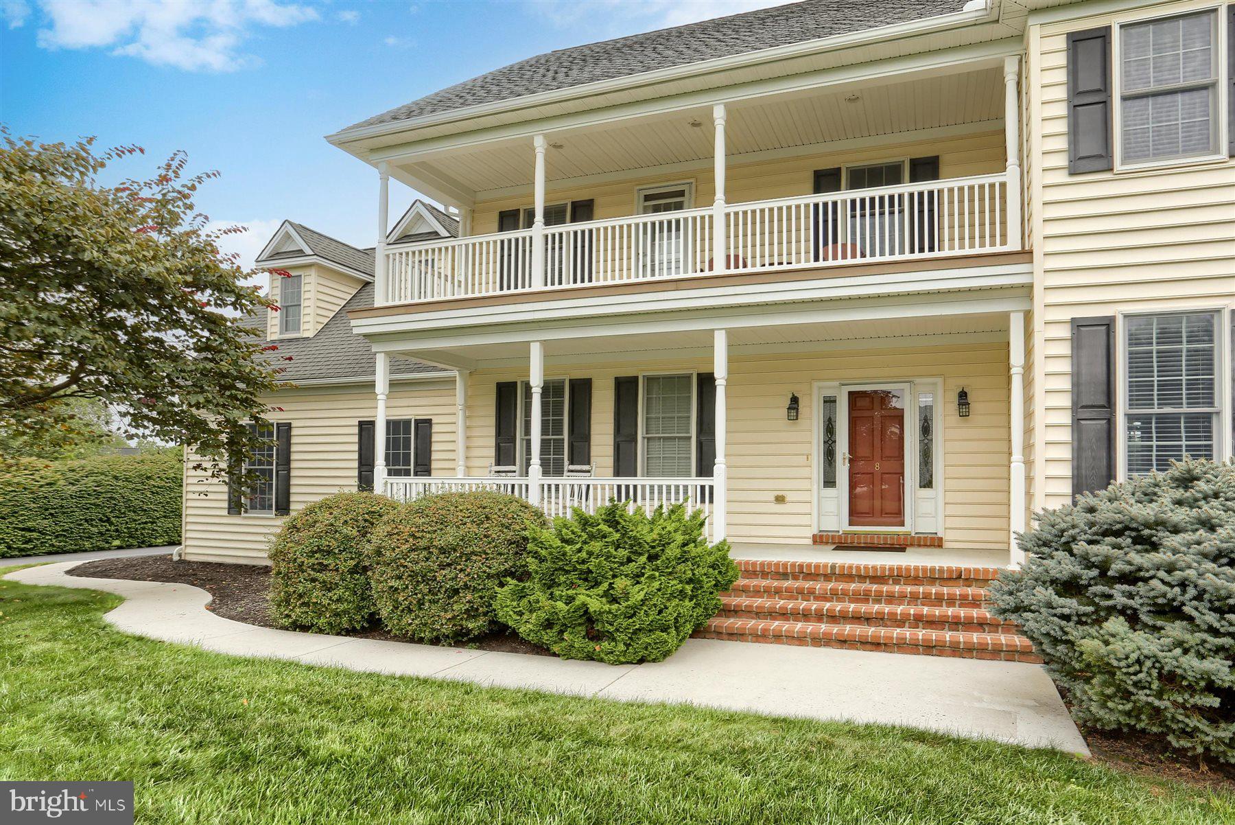 8 MCCOY LANE