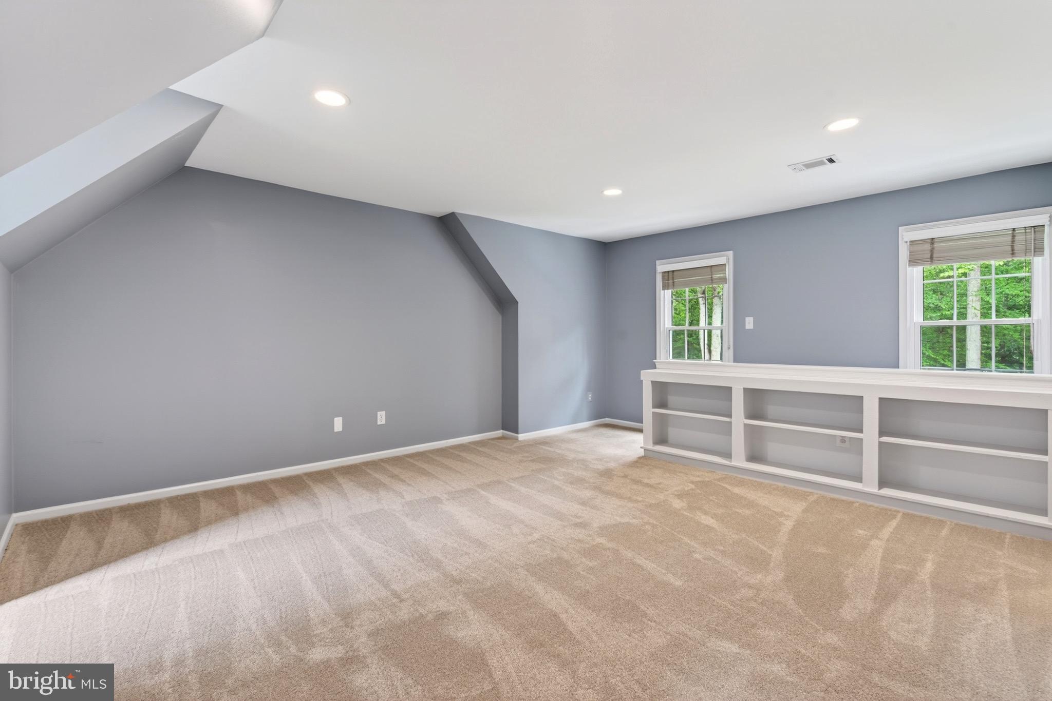 SOUTH RUN - Residential