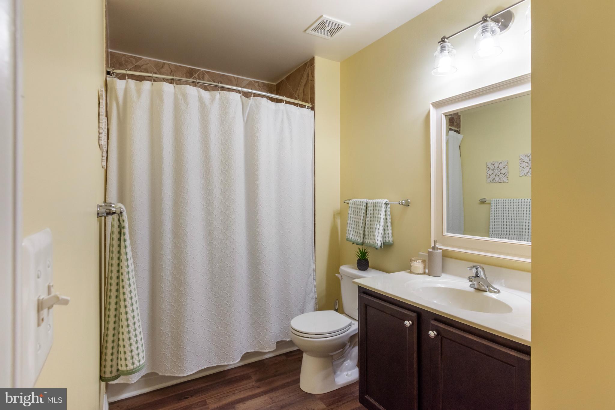 RESERVOIR RIDGE - Residential