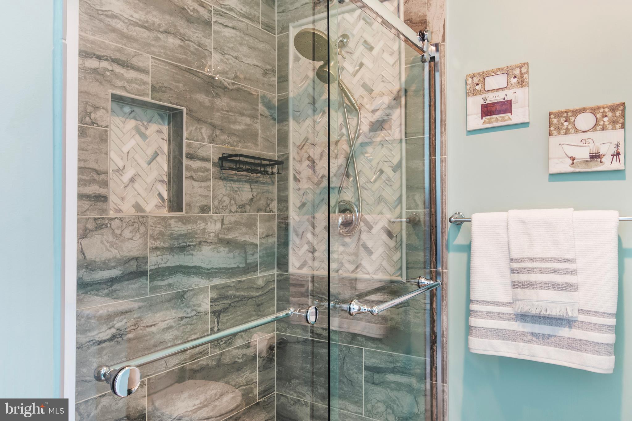 RESERVOIR RIDGE - Residential