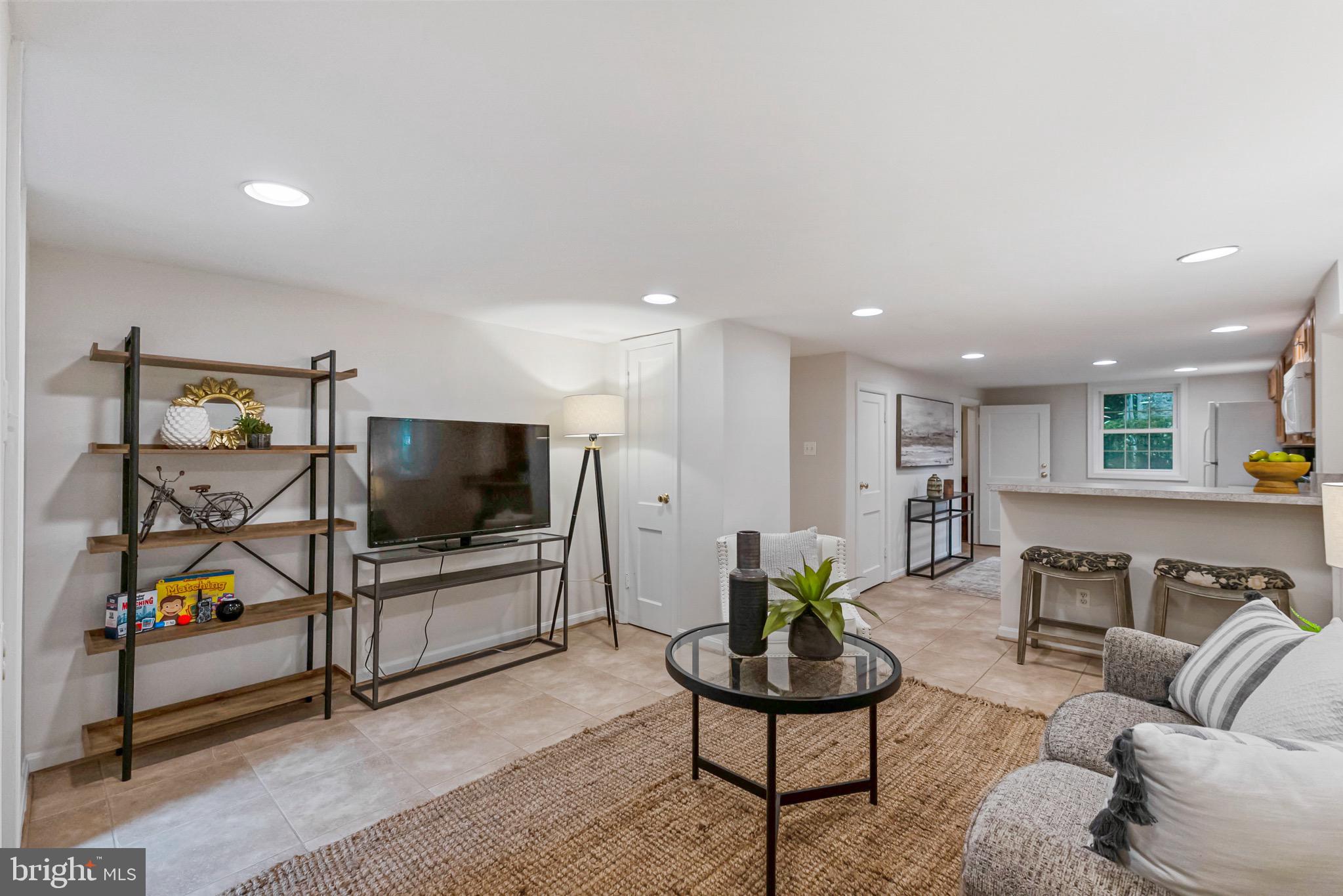 HILLWOOD - Residential