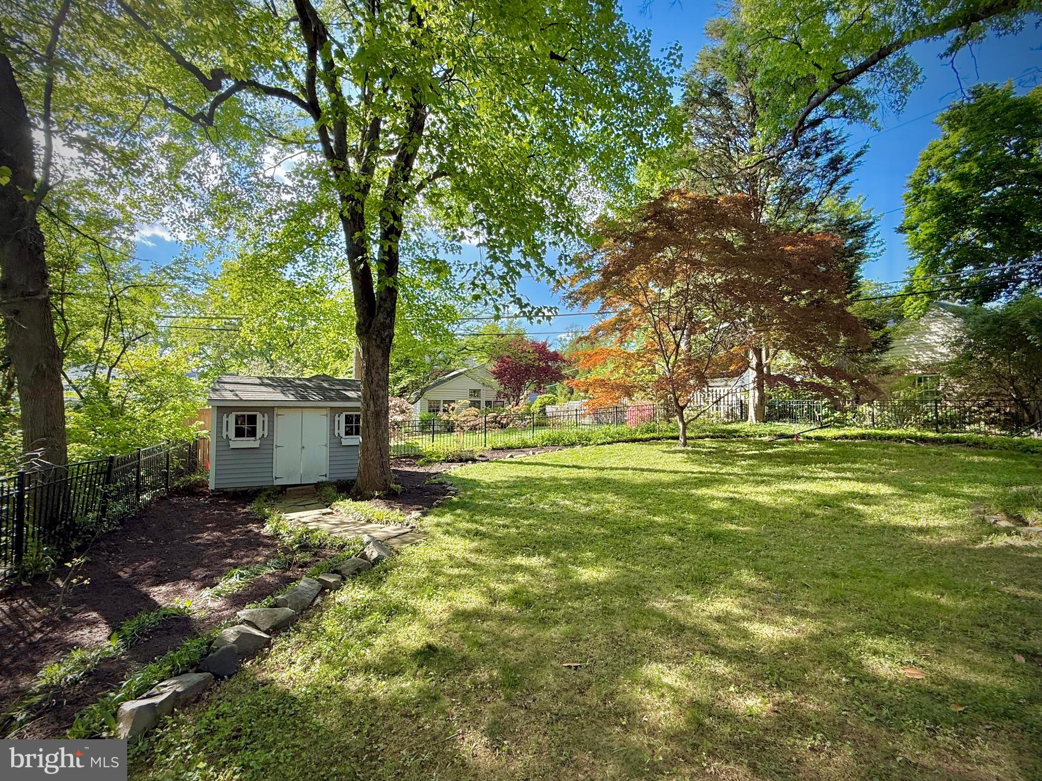 2828 CLEAVE DRIVE