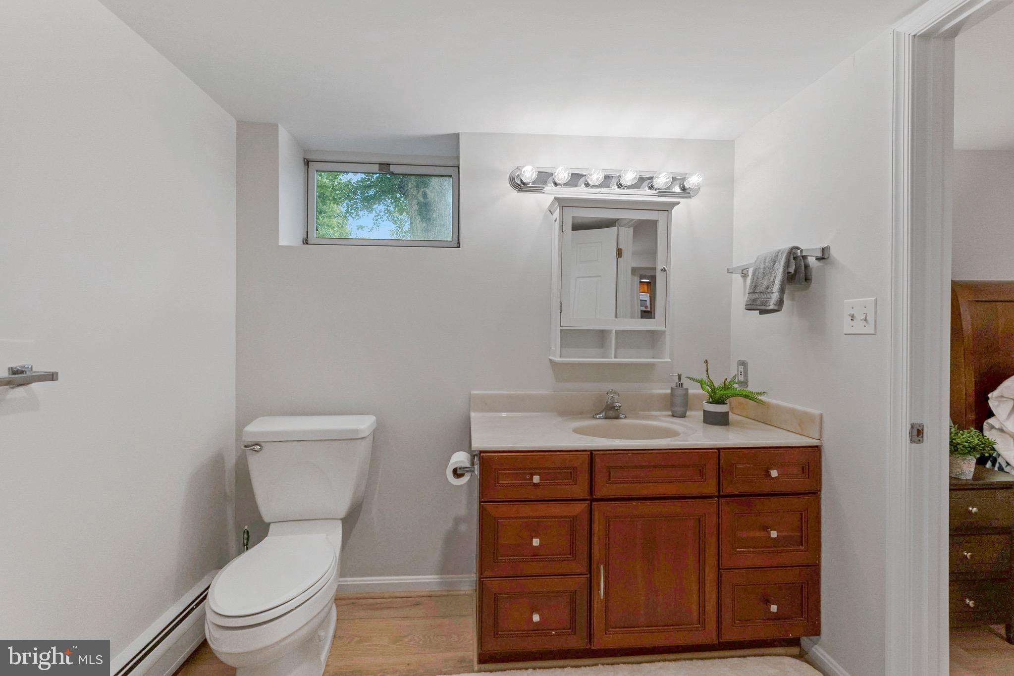 HILLWOOD - Residential