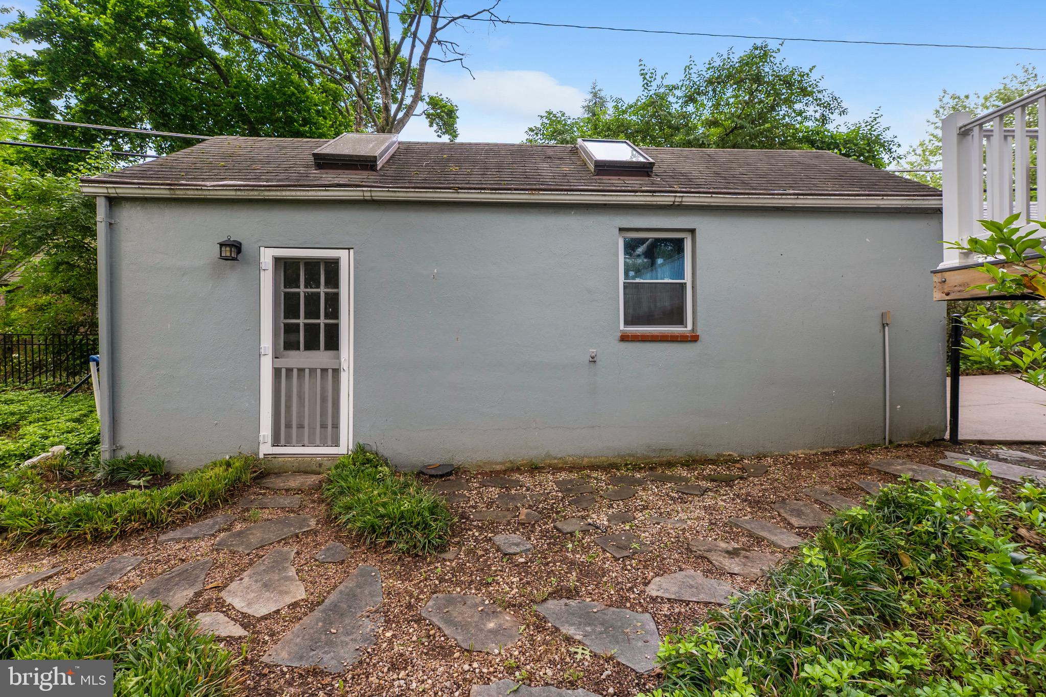 HILLWOOD - Residential