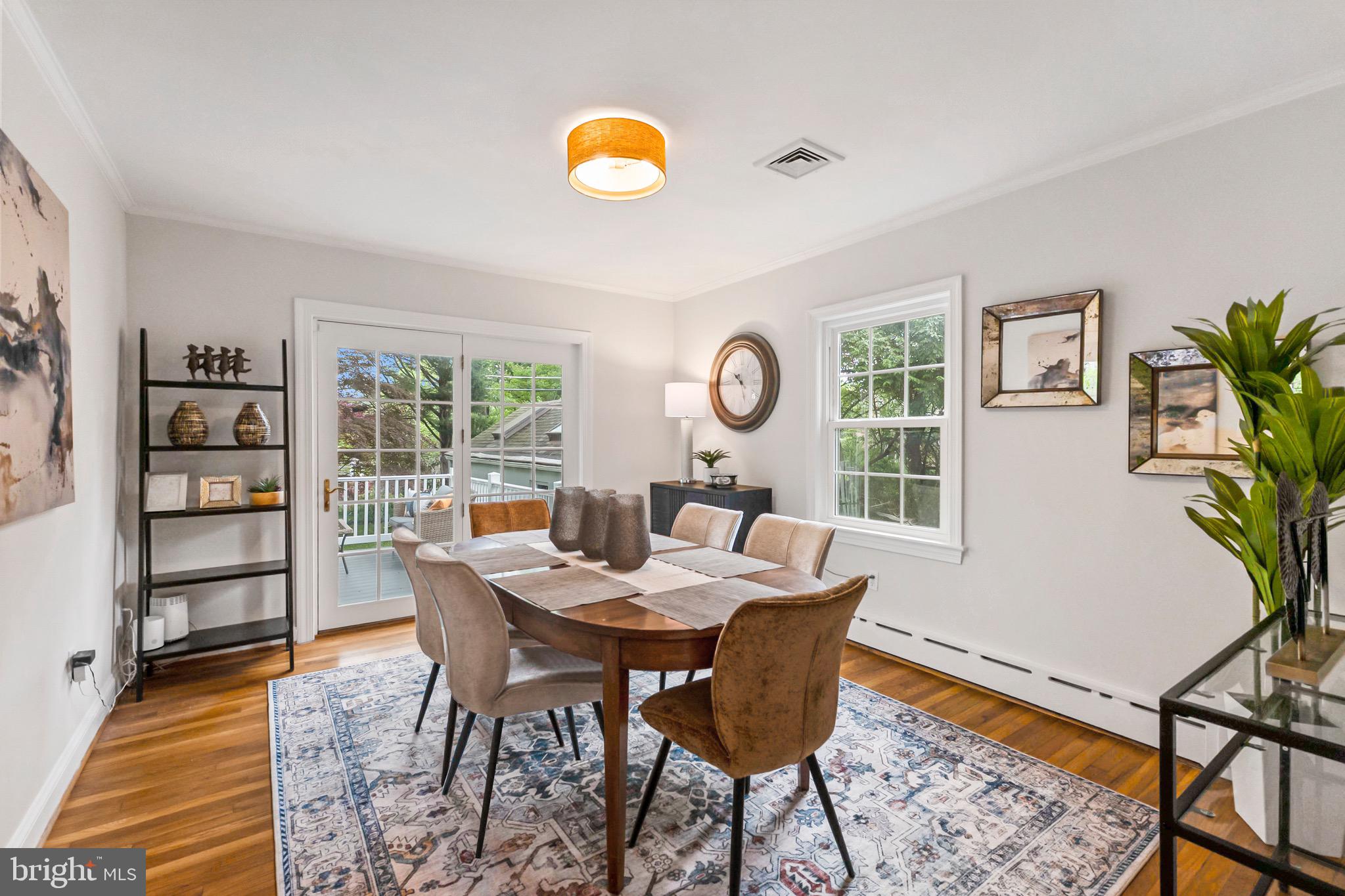 HILLWOOD - Residential