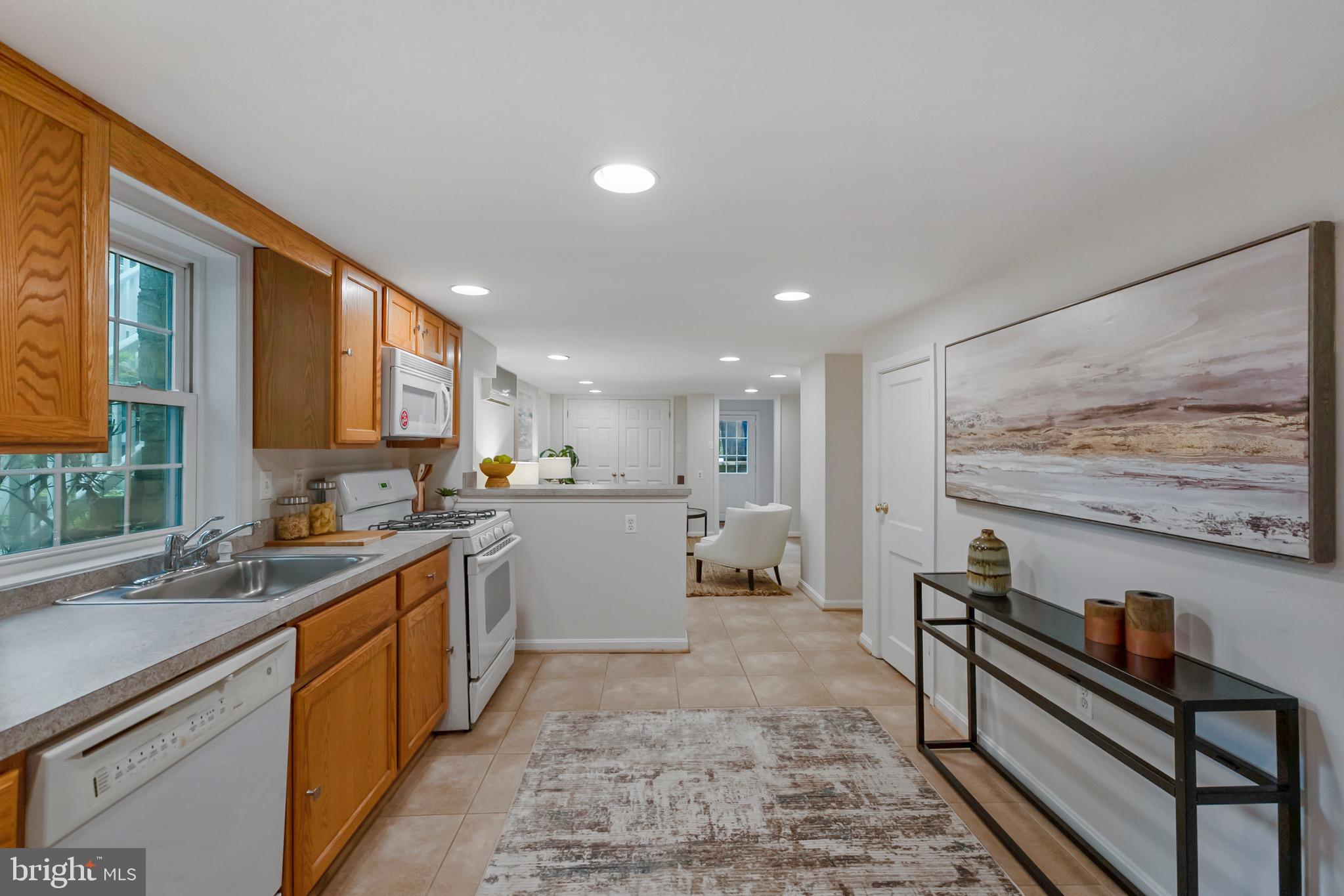 HILLWOOD - Residential