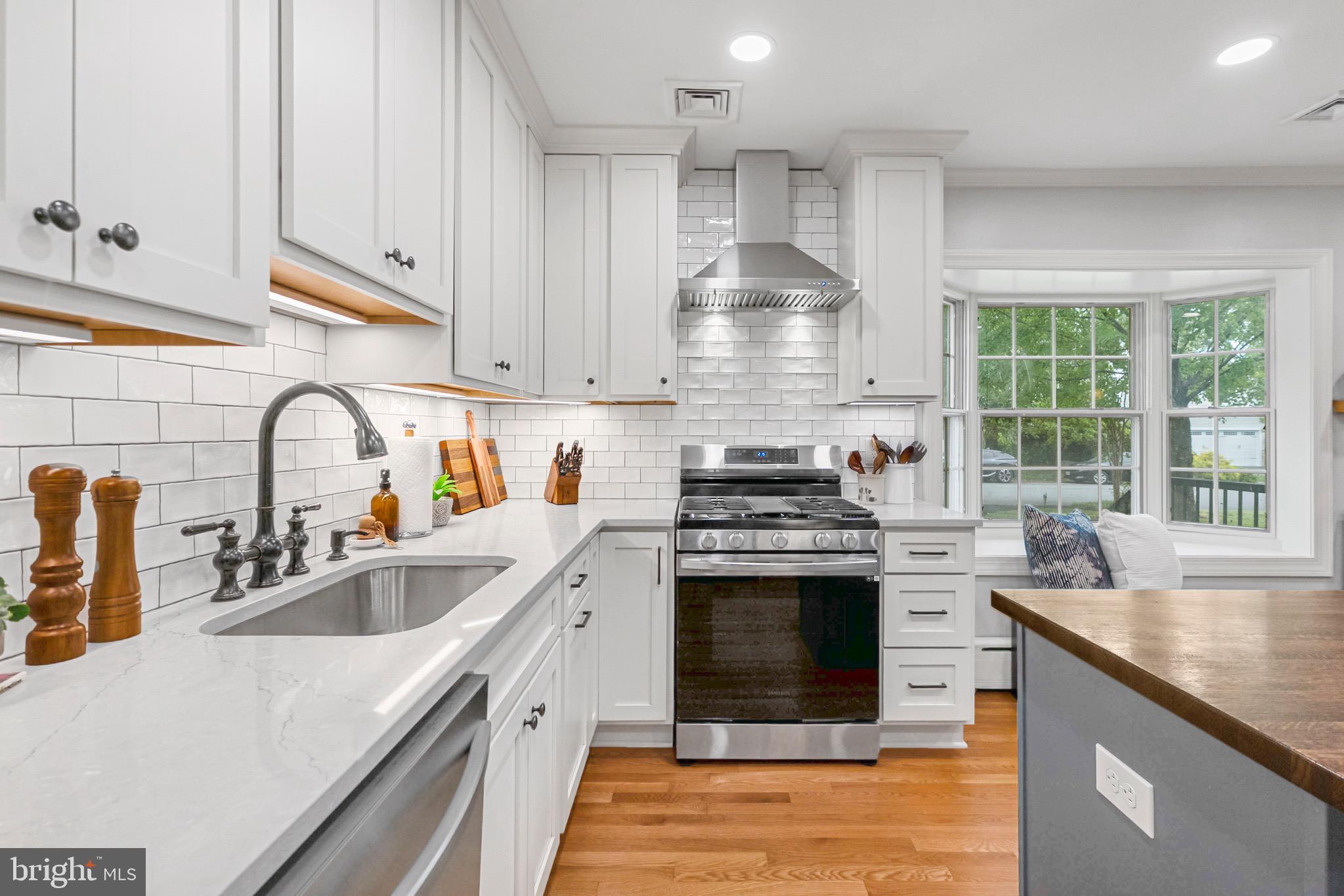 HILLWOOD - Residential