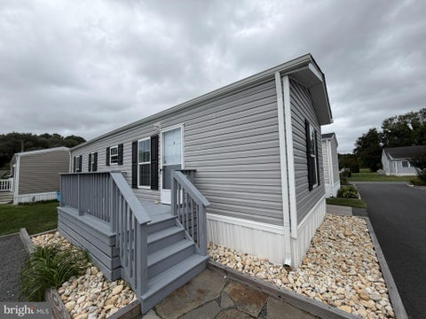 Mobile Home For Sale - 12346 Old Bridge Road #LOT 152<br/> OCEAN CITY, MD 21842