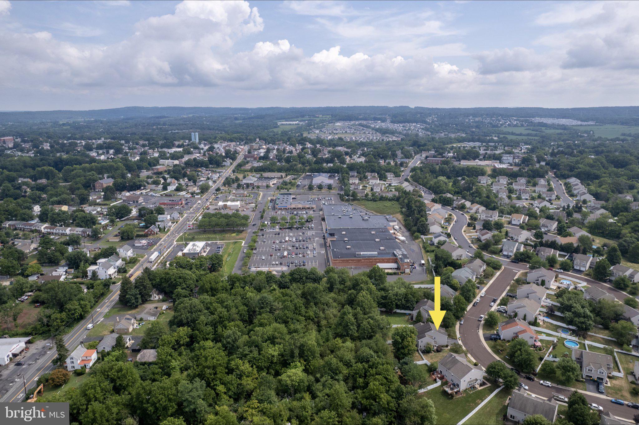 MONTGOMERY MEADOWS - Residential