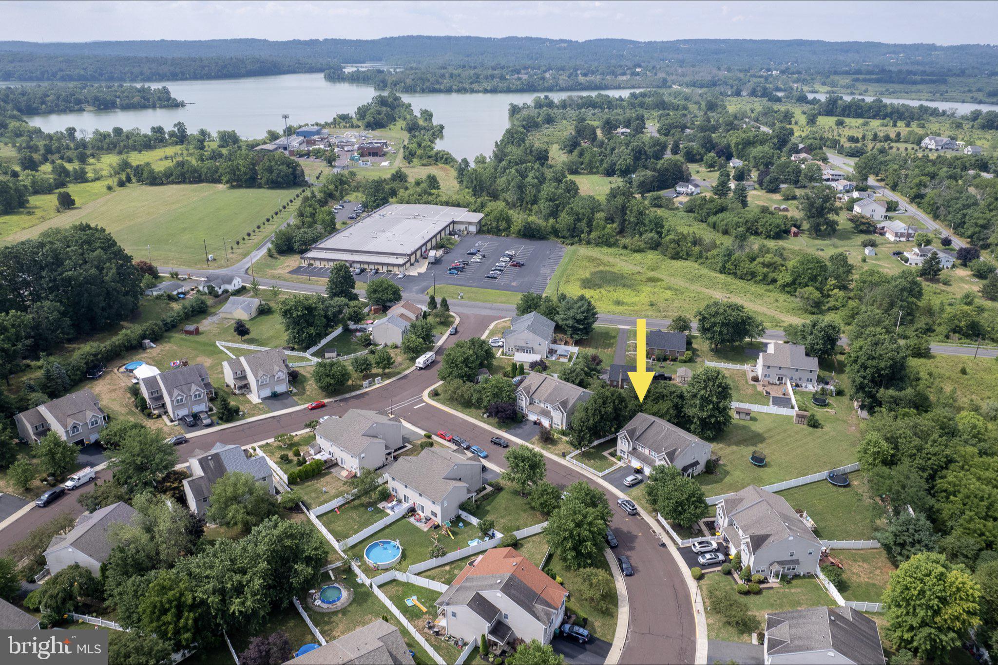 MONTGOMERY MEADOWS - Residential