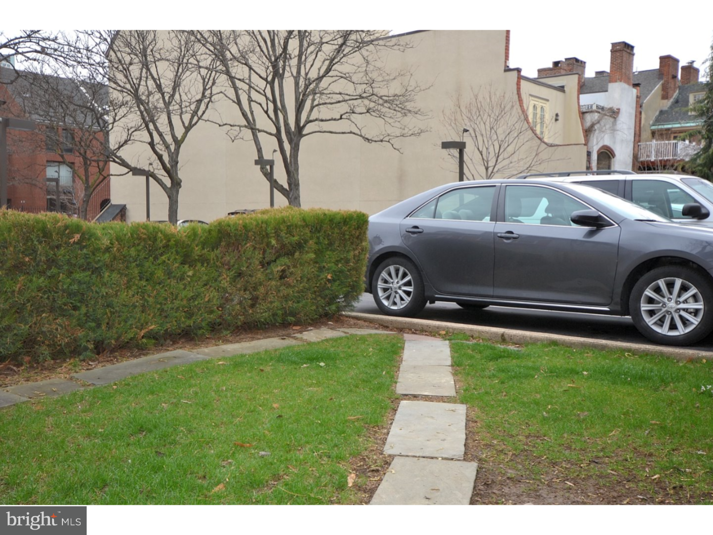 SOCIETY HILL - Residential