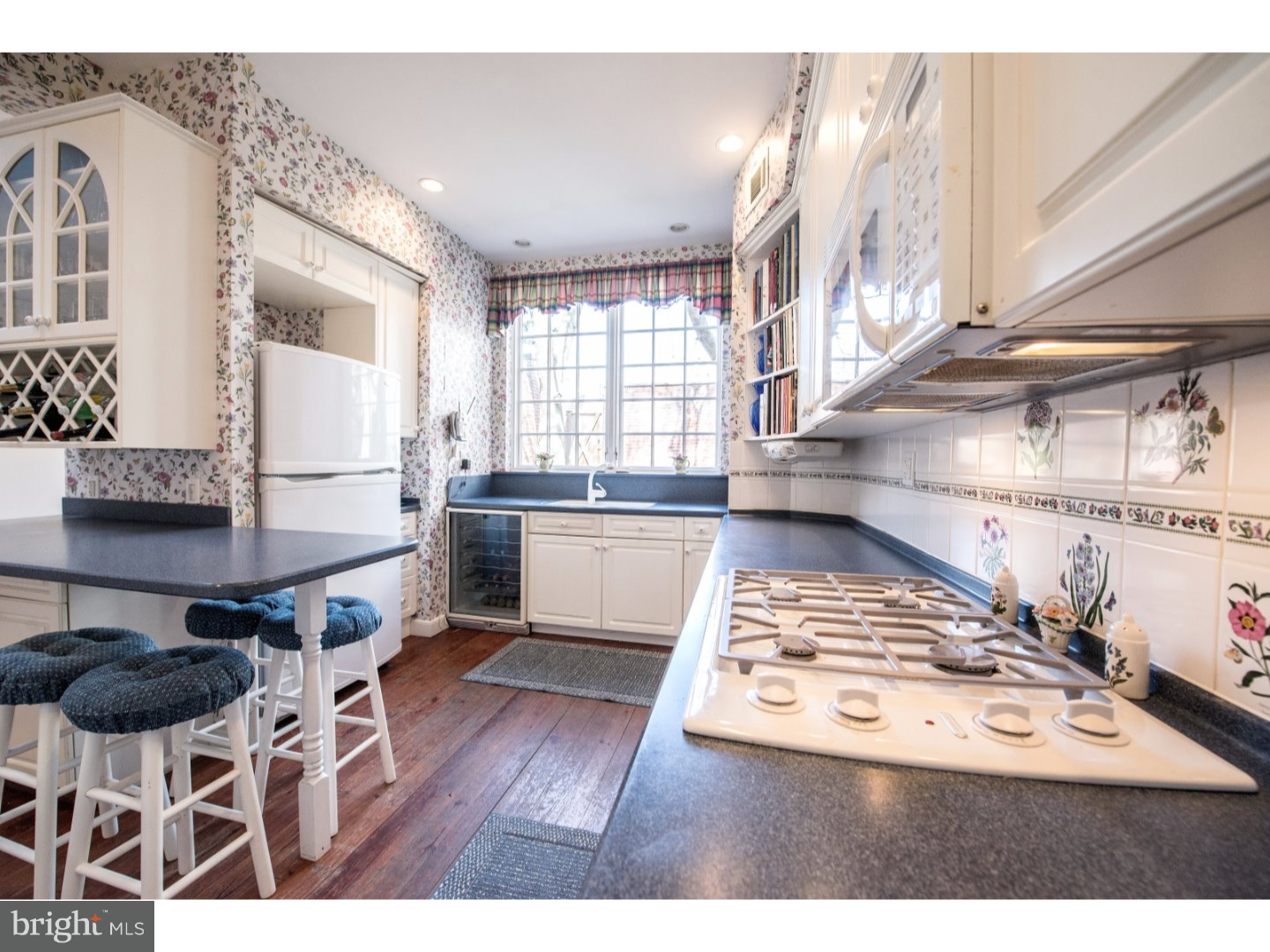 SOCIETY HILL - Residential