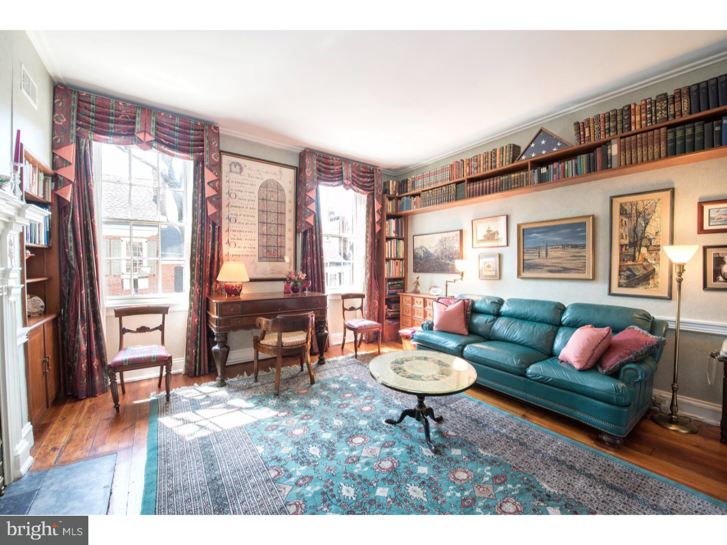 SOCIETY HILL - Residential