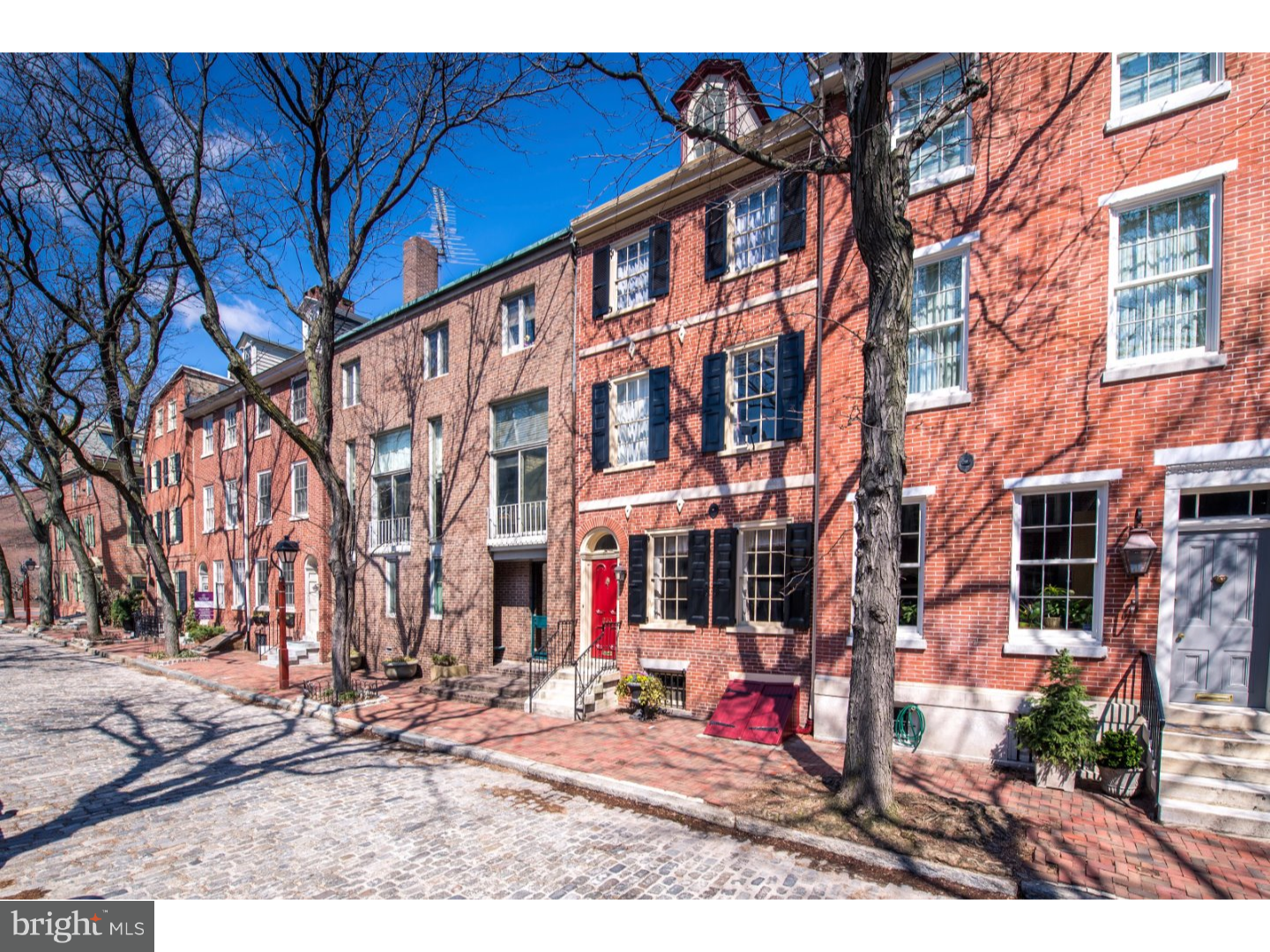 SOCIETY HILL - Residential