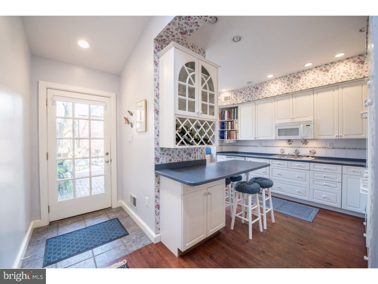 SOCIETY HILL - Residential