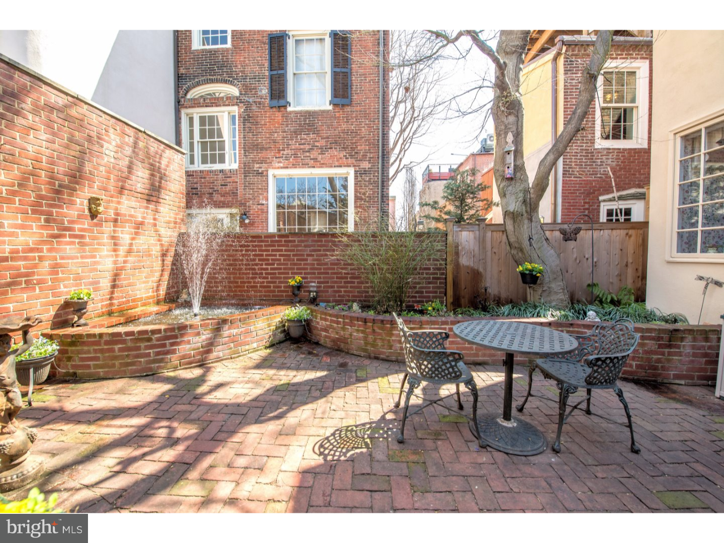 SOCIETY HILL - Residential