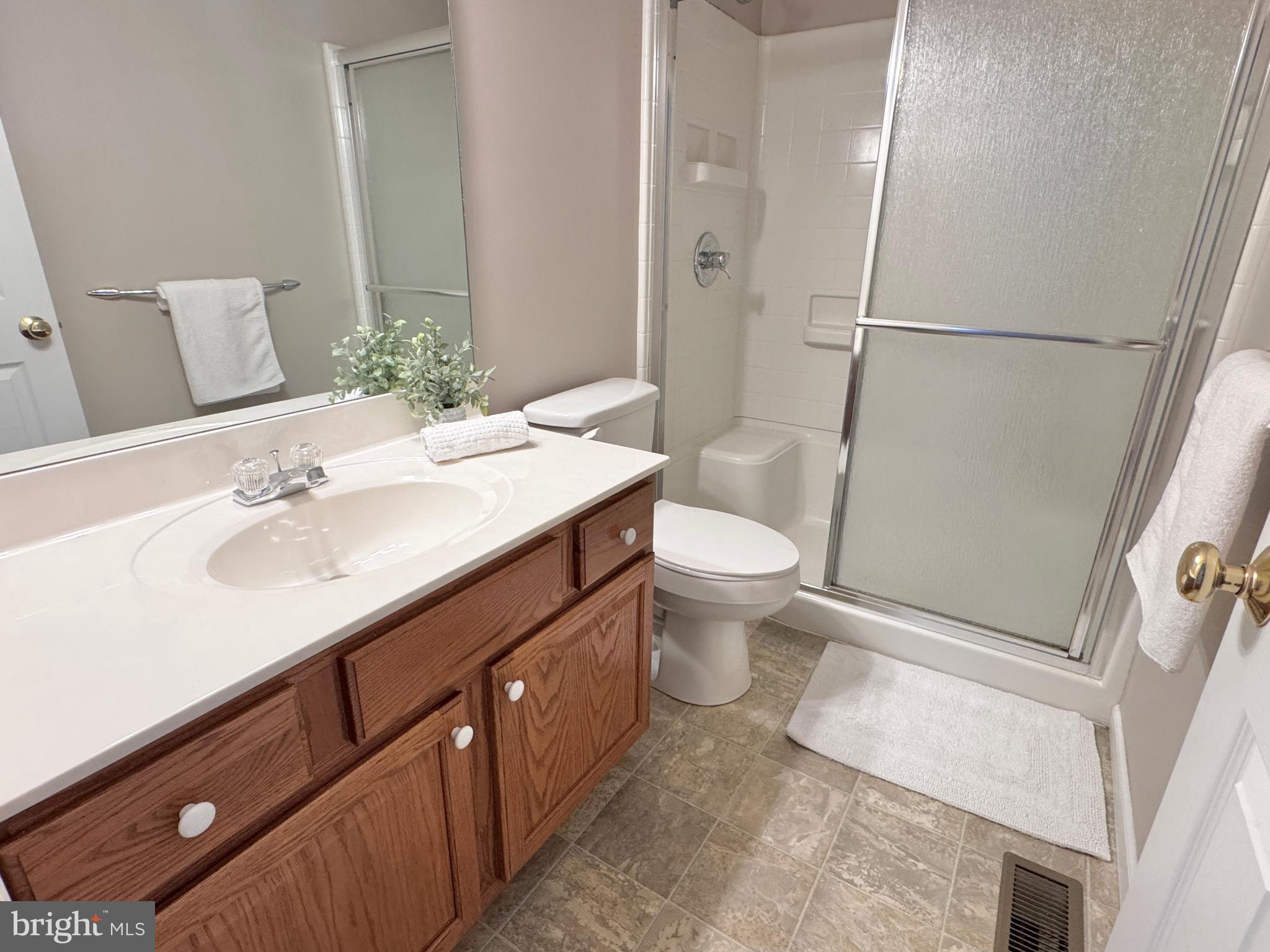 STONE MANOR - Residential