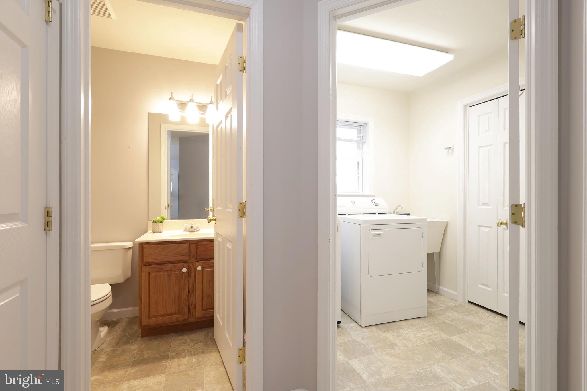 STONE MANOR - Residential