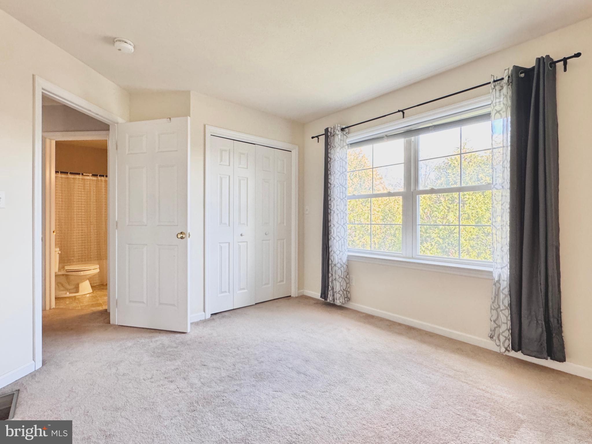 STONE MANOR - Residential