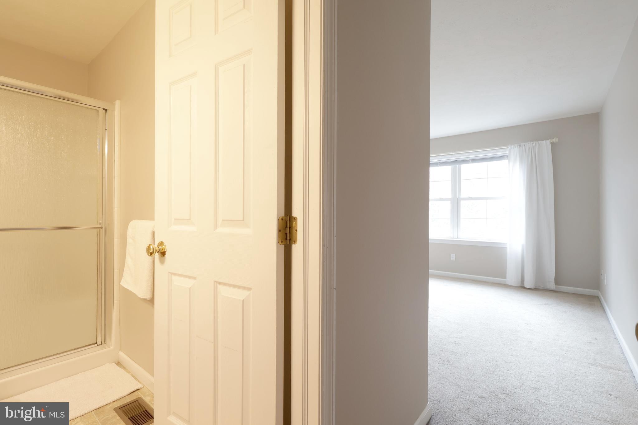 STONE MANOR - Residential