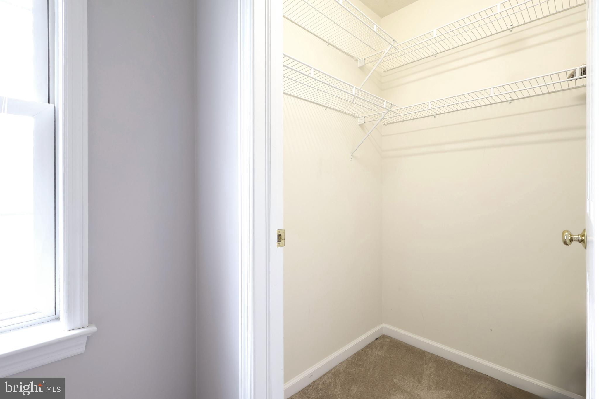 STONE MANOR - Residential