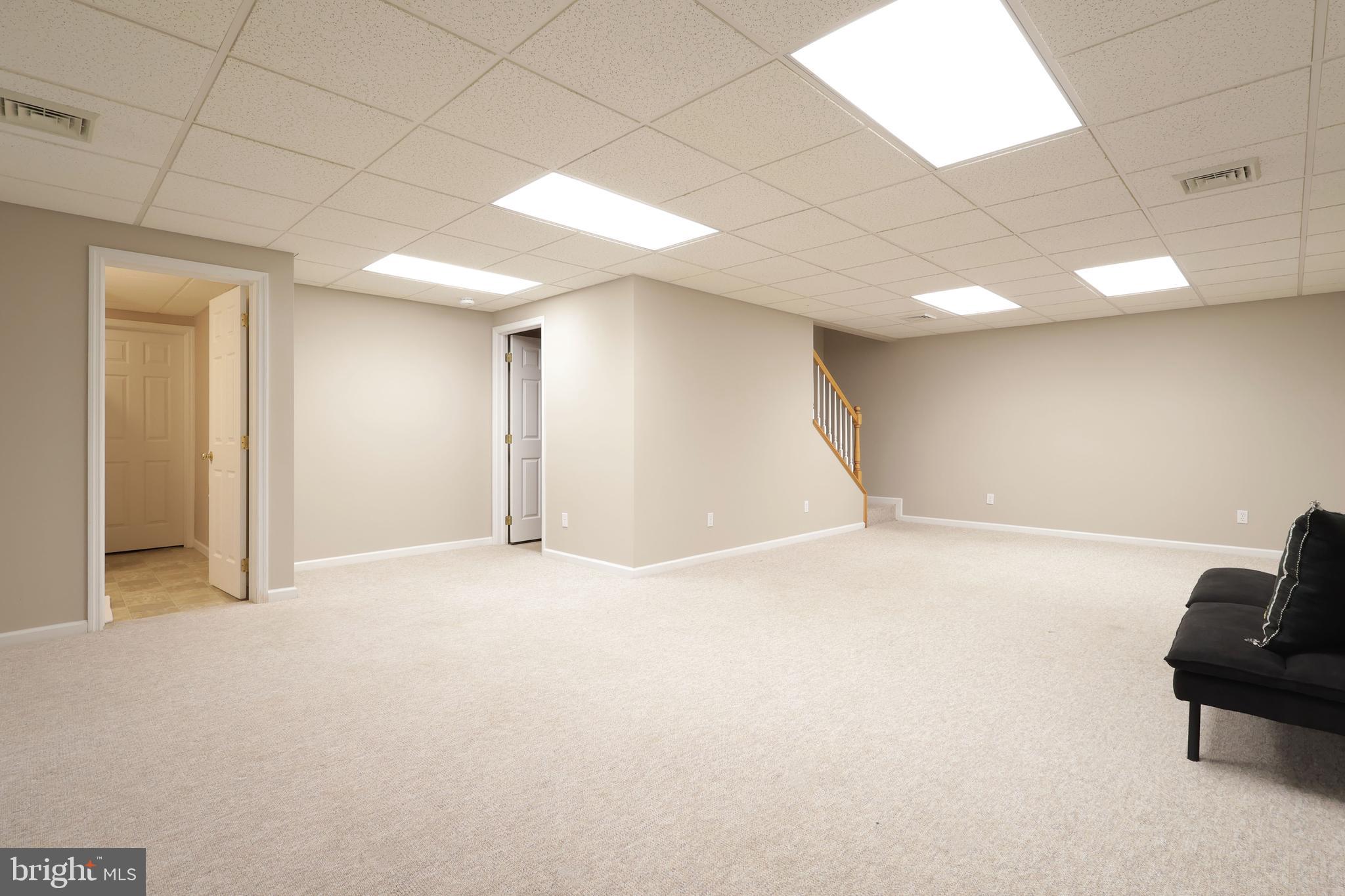 STONE MANOR - Residential