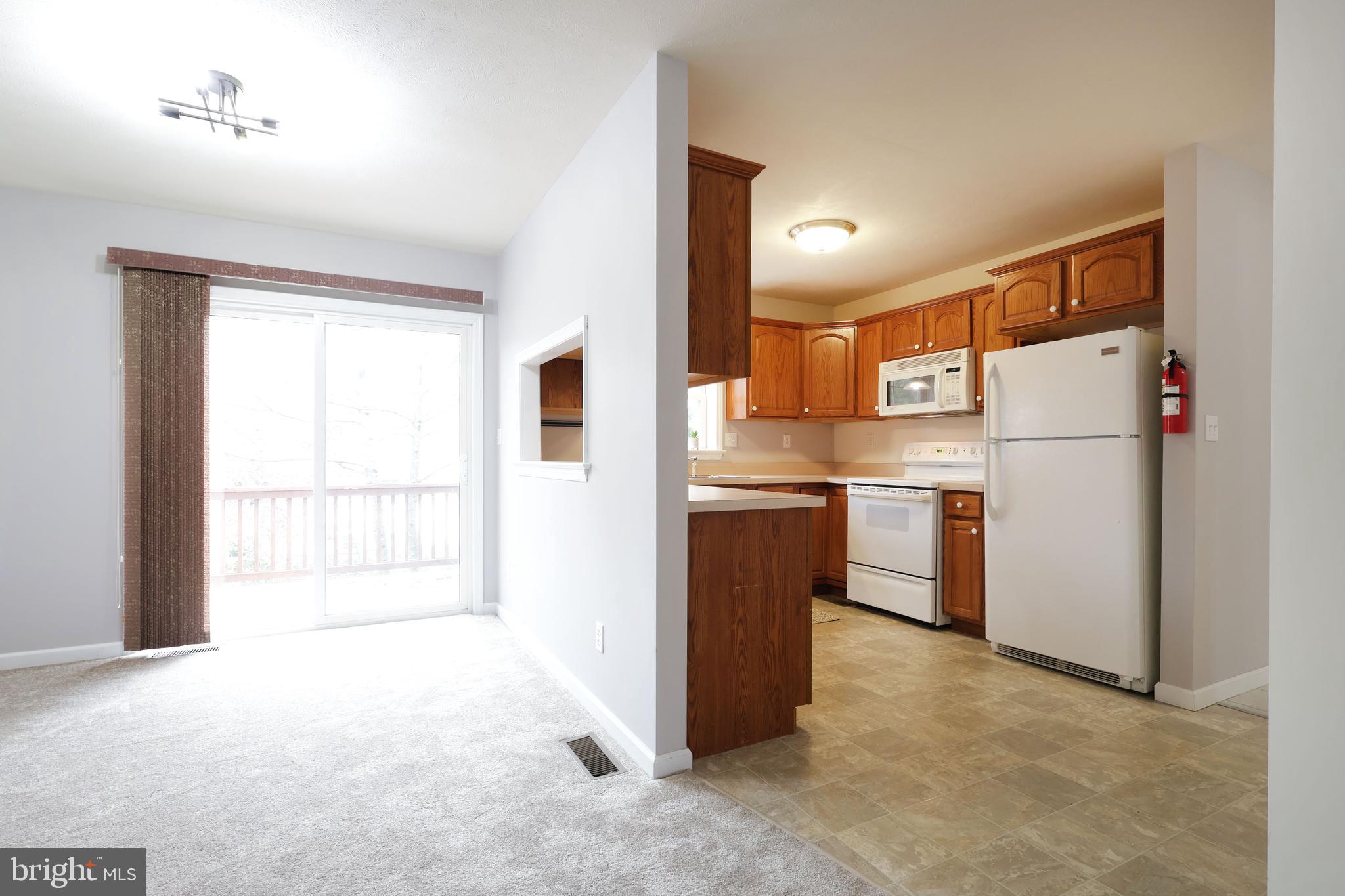 STONE MANOR - Residential