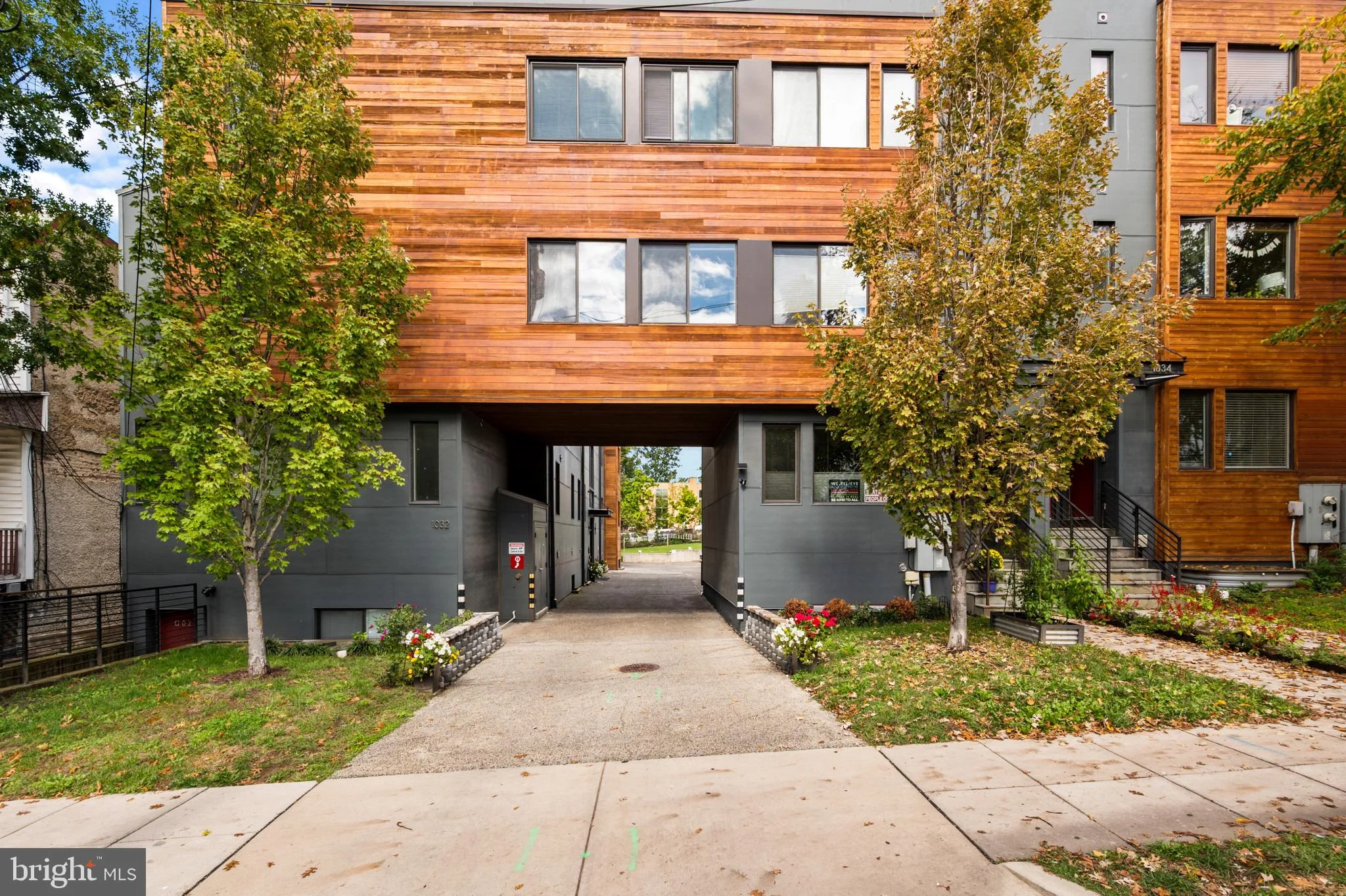1032 Otis Street NE Unit 202