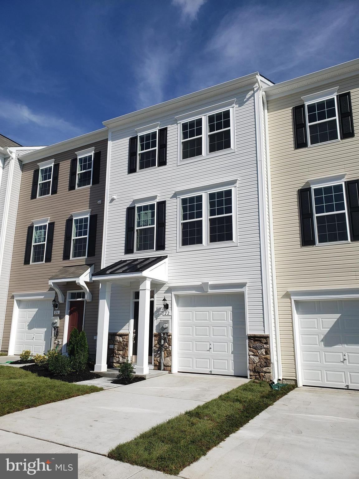 RIVERSIDE VILLAGES - Residential