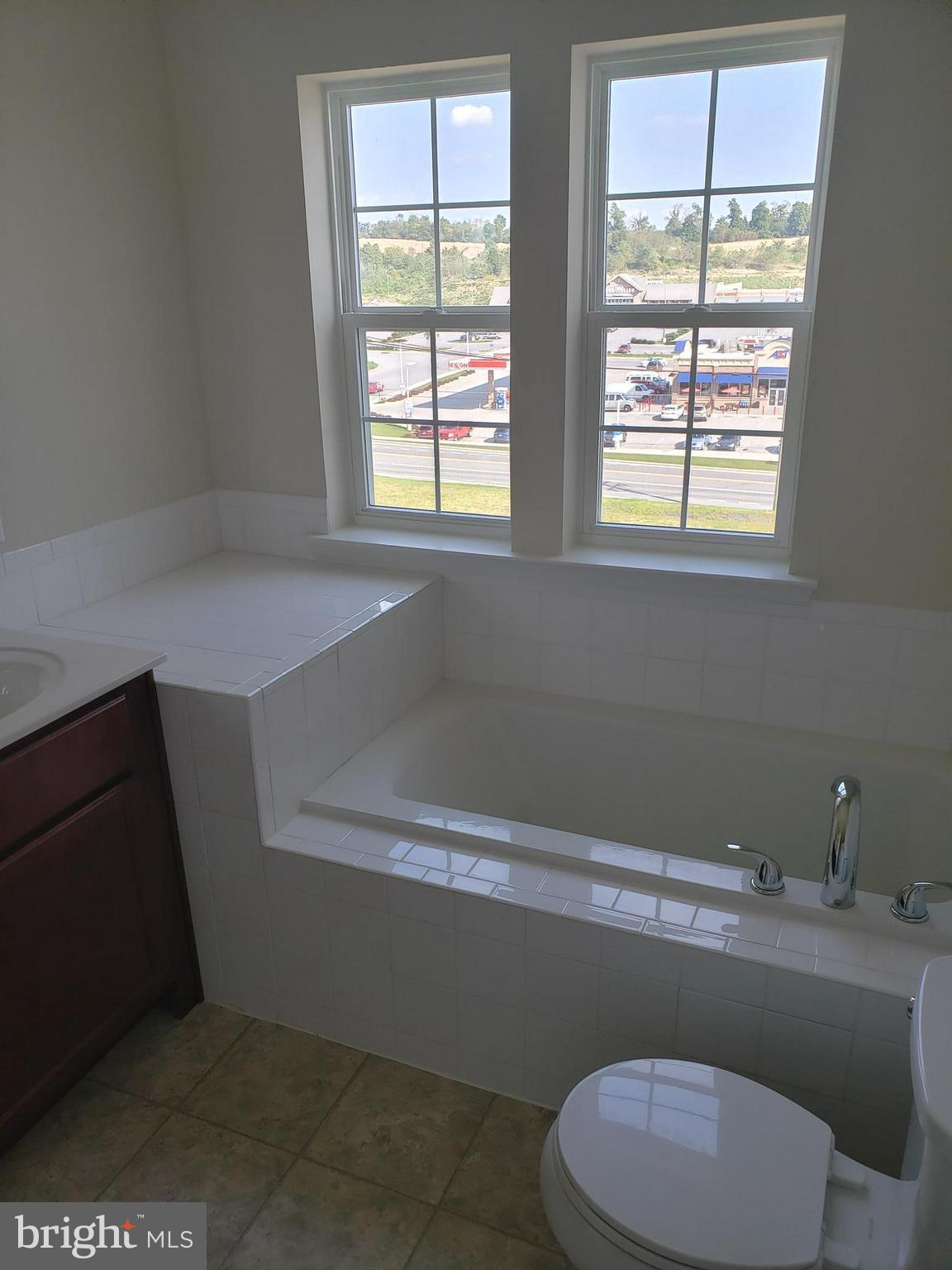 RIVERSIDE VILLAGES - Residential