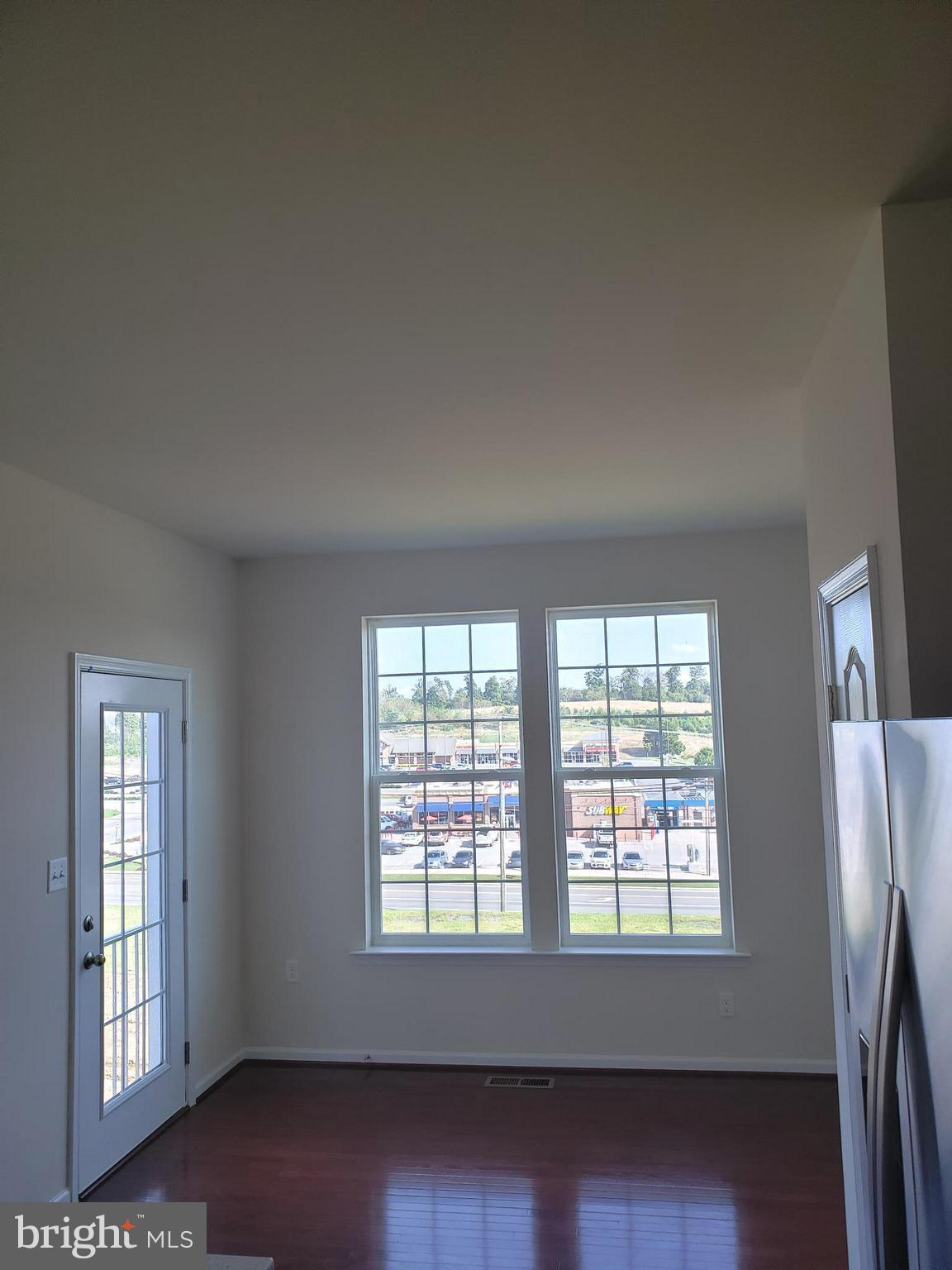 RIVERSIDE VILLAGES - Residential