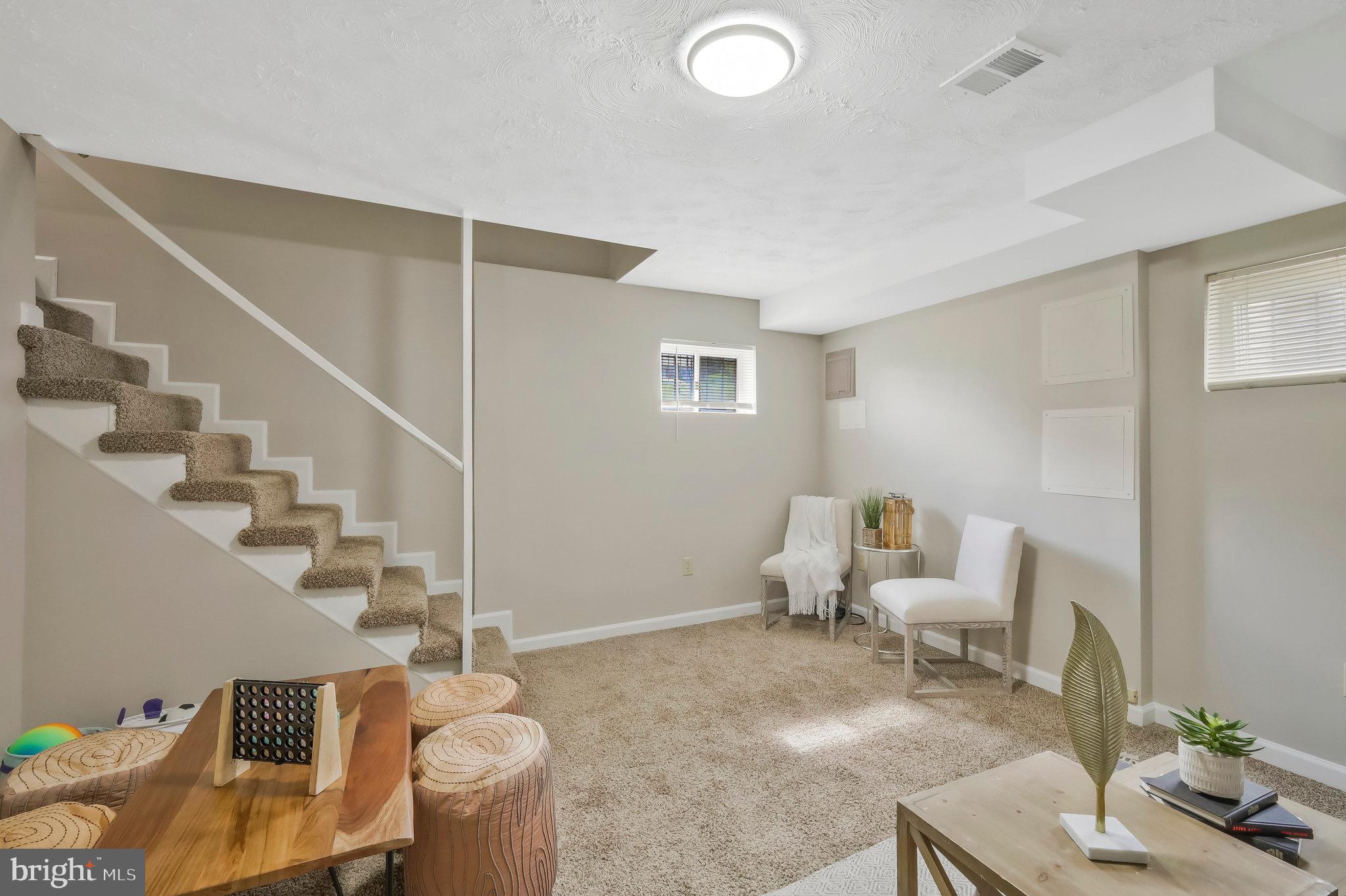 OXON RUN HILLS - Residential